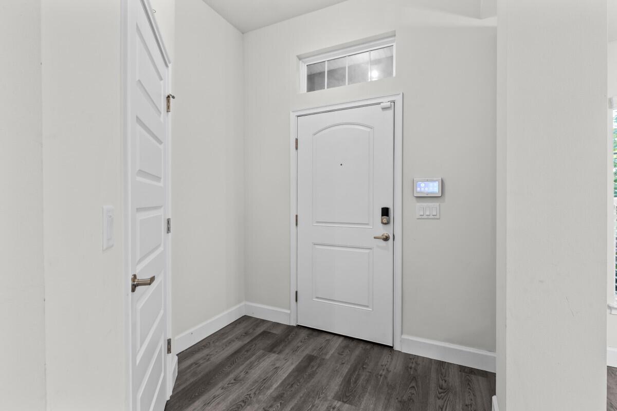 RIVER PLACE ON THE ST LUC - Residential