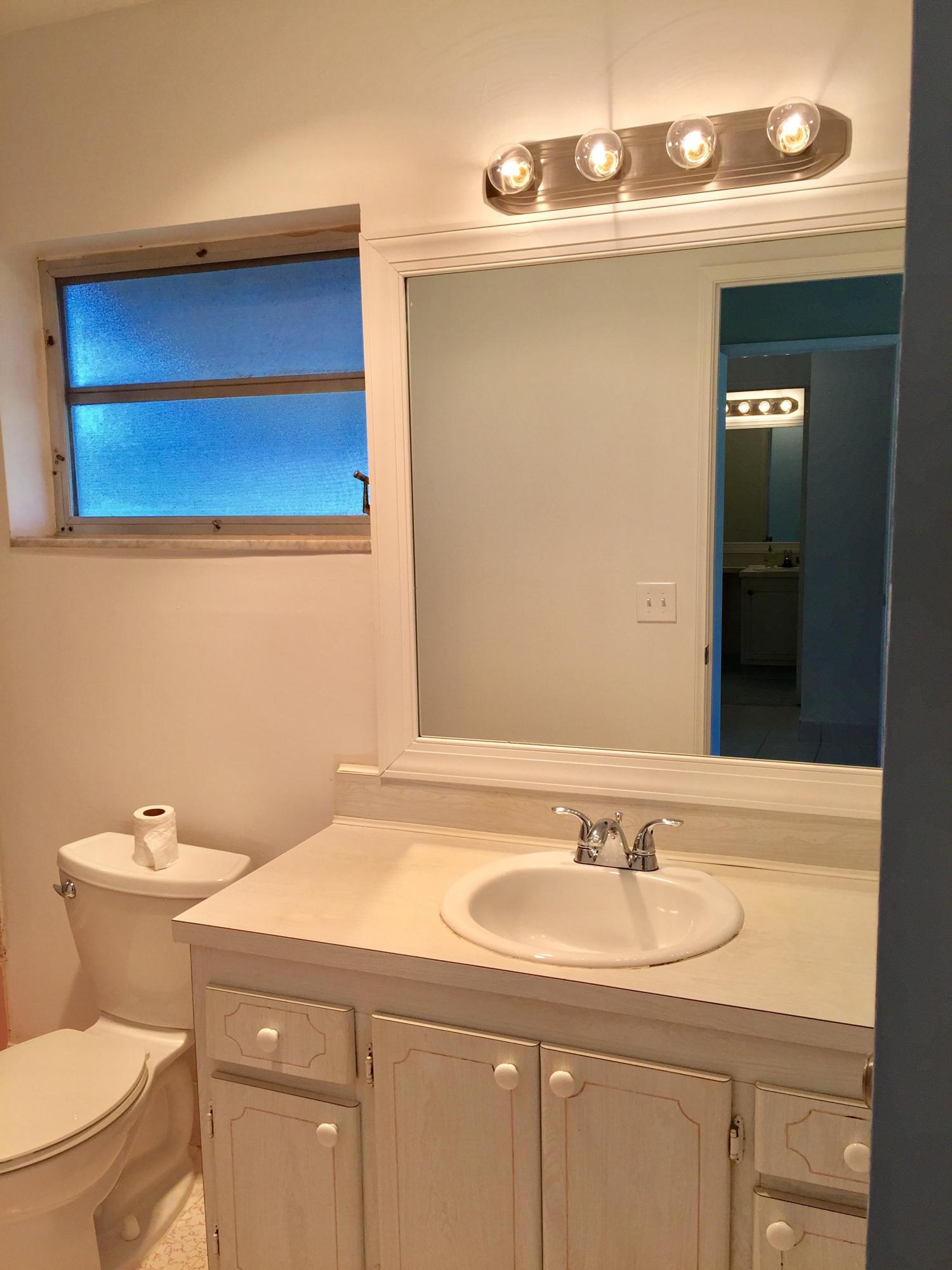 LAUDERDALE WEST 4 CONDO - Residential