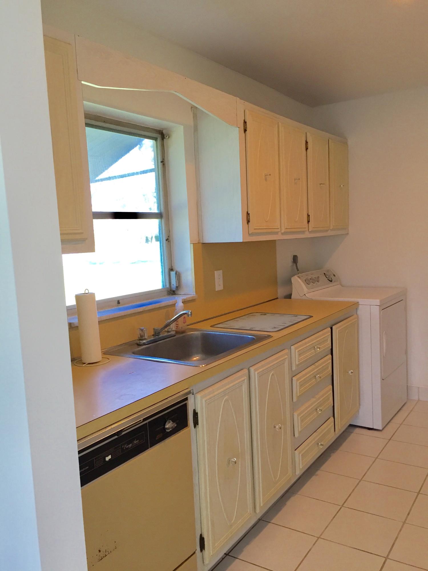 LAUDERDALE WEST 4 CONDO - Residential