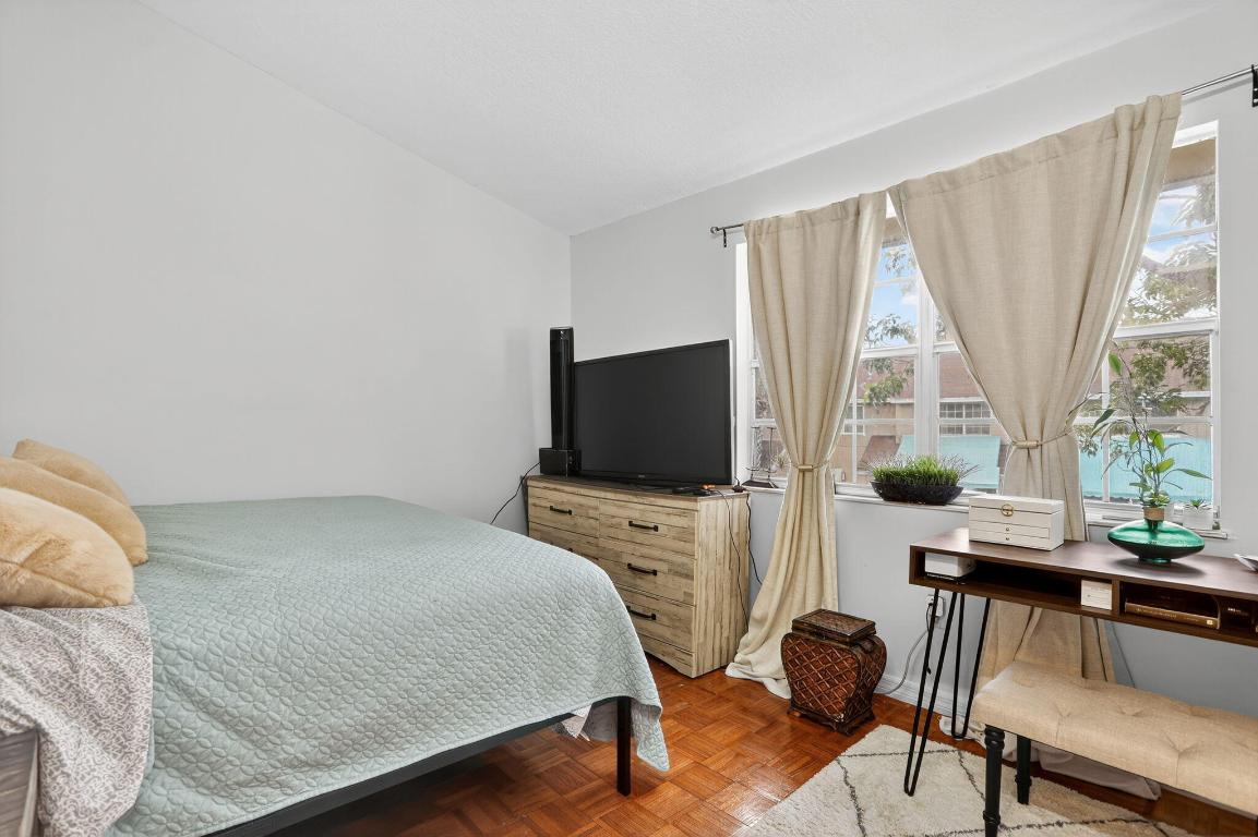 Jasmine at Woodmont - Residential