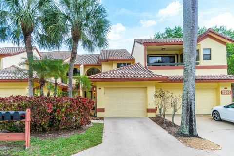 5295 10th Fairway Drive 3 Delray Beach FL 33484