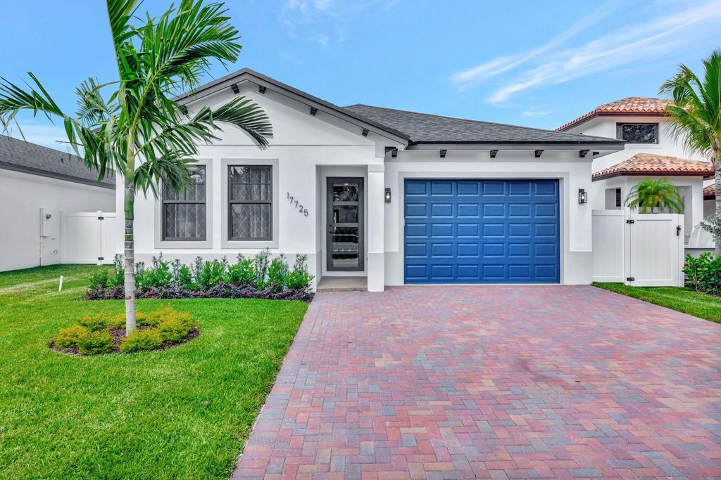 Photo of 17725 Thelma Avenue, Jupiter, FL 33458 (MLS # R11087301)