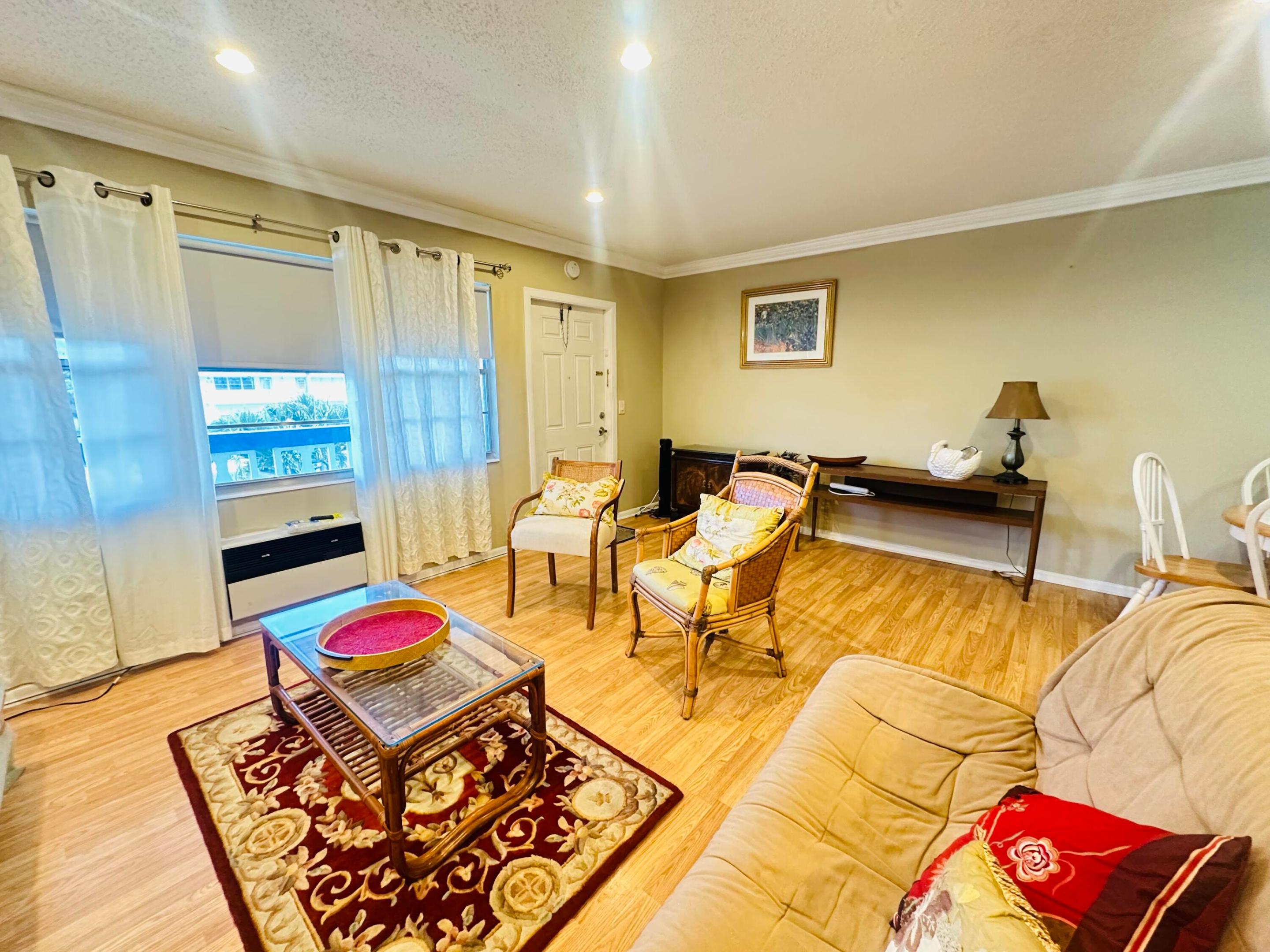 NEWPORT O CONDO - Residential