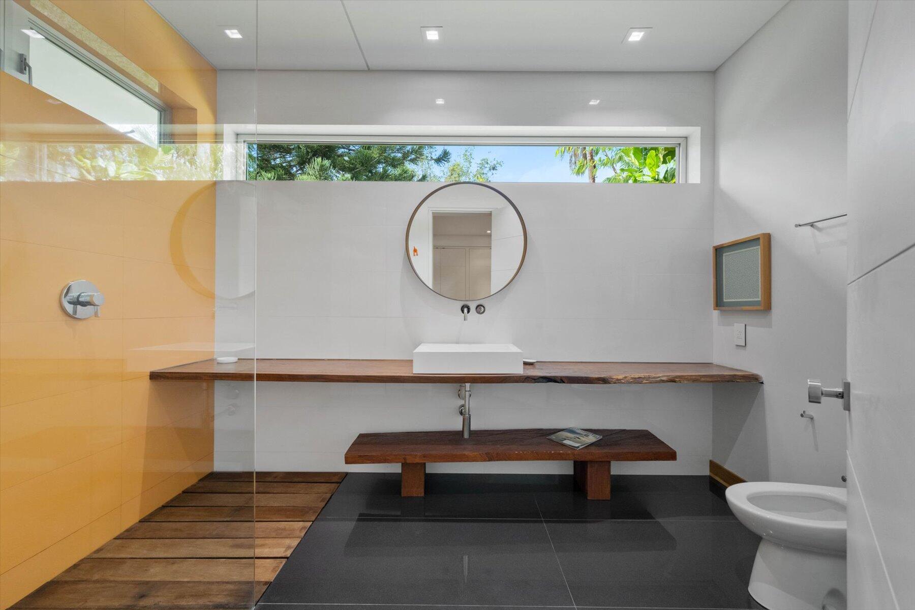 WELLINGTON AERO CLUB OF T - Residential