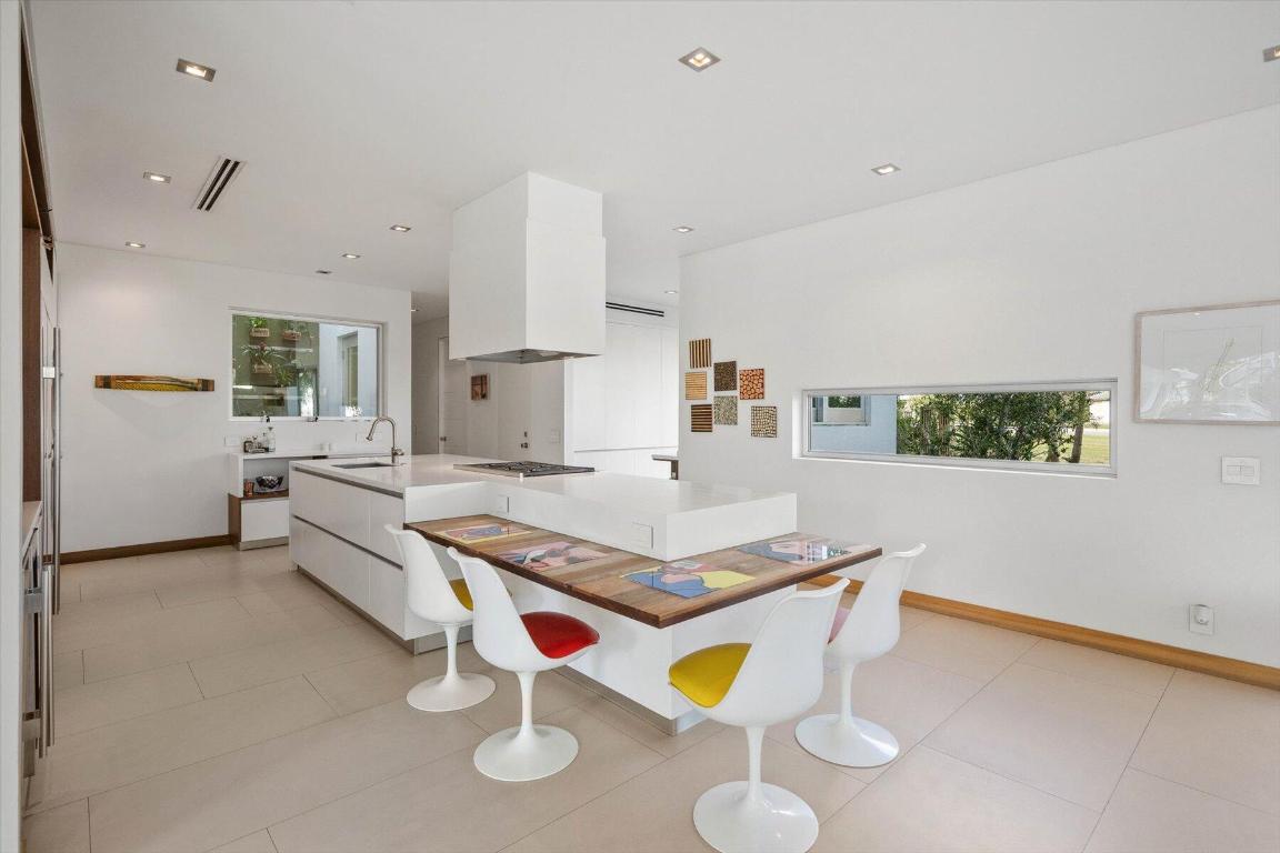 WELLINGTON AERO CLUB OF THE LANDINGS AT WELLINGTON - Residential