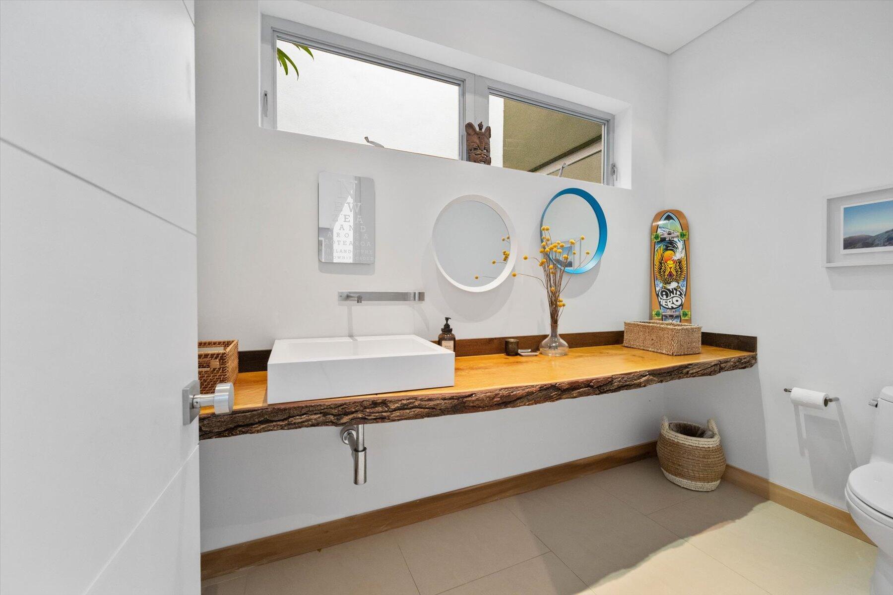 WELLINGTON AERO CLUB OF T - Residential