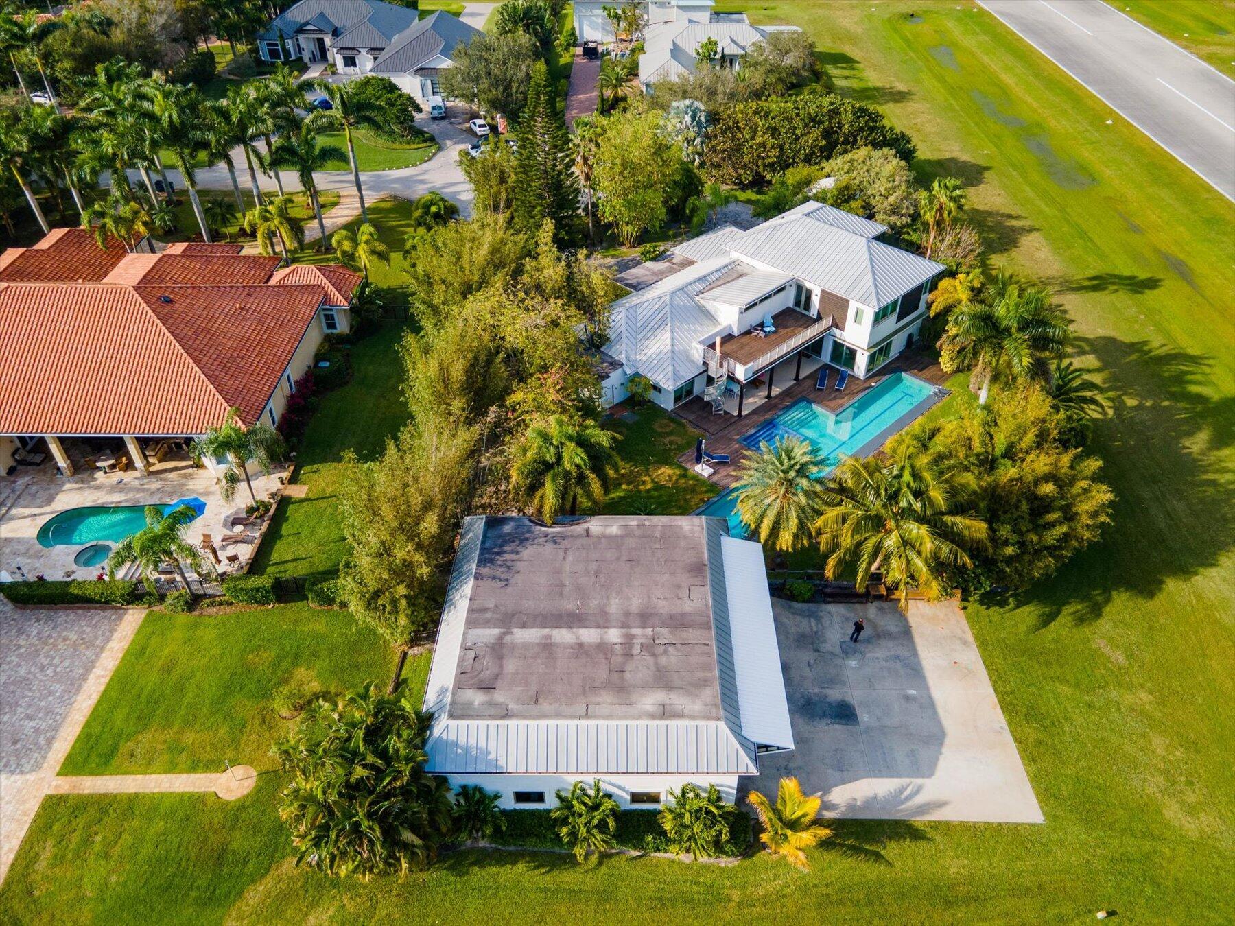 WELLINGTON AERO CLUB OF T - Residential