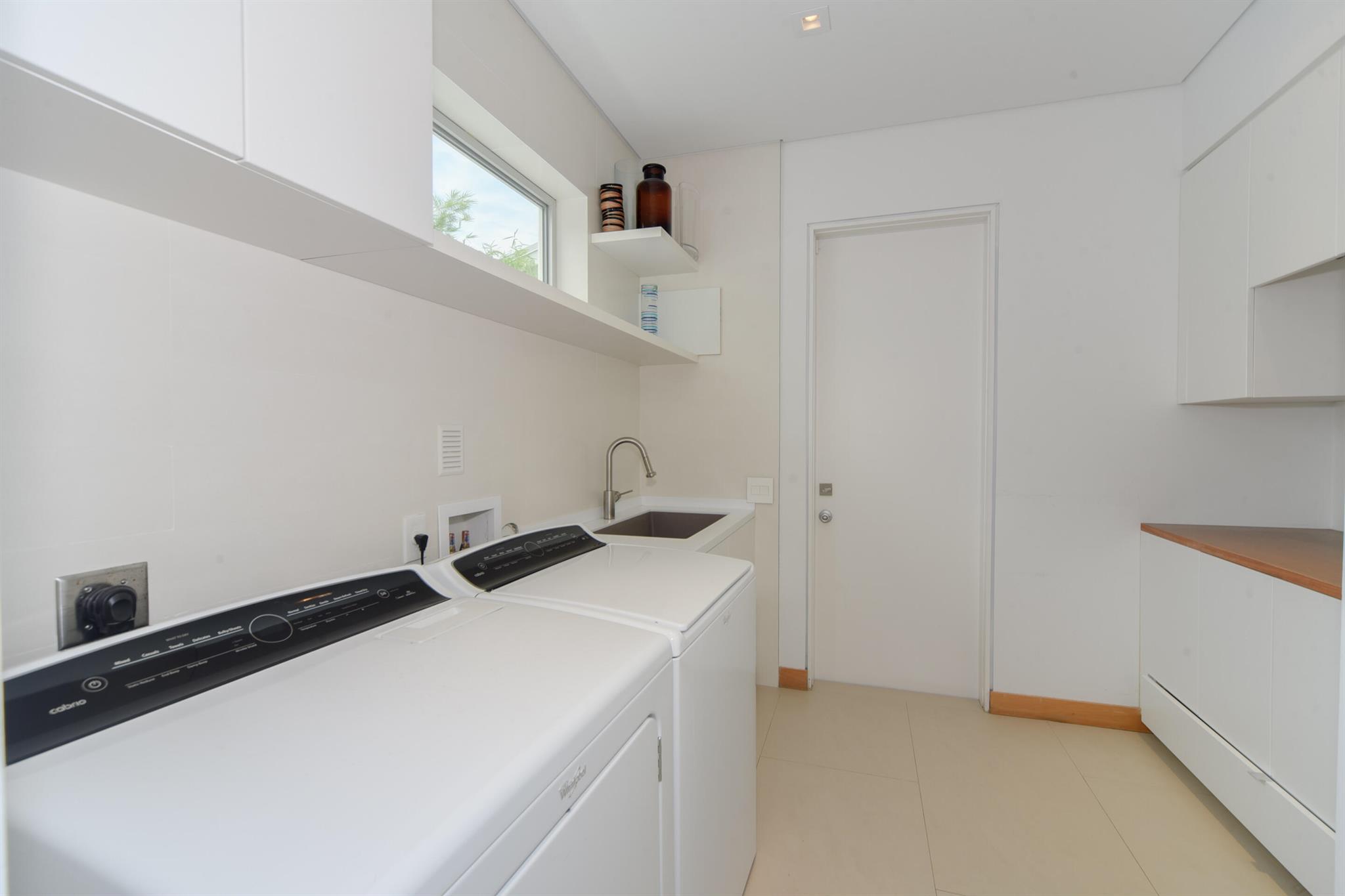 WELLINGTON AERO CLUB OF T - Residential