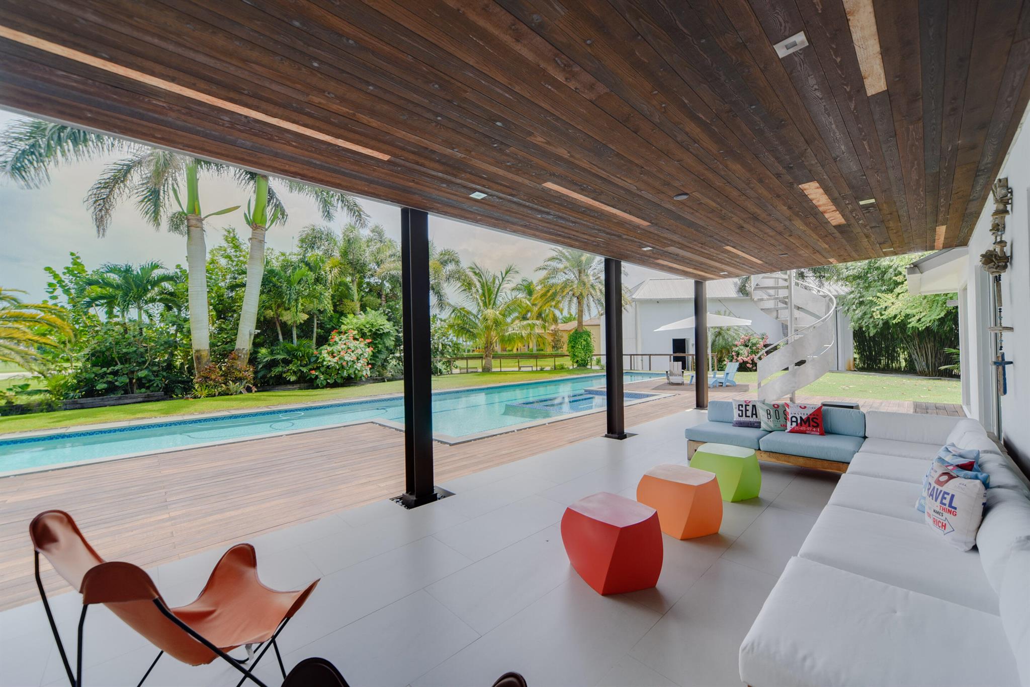 WELLINGTON AERO CLUB OF T - Residential