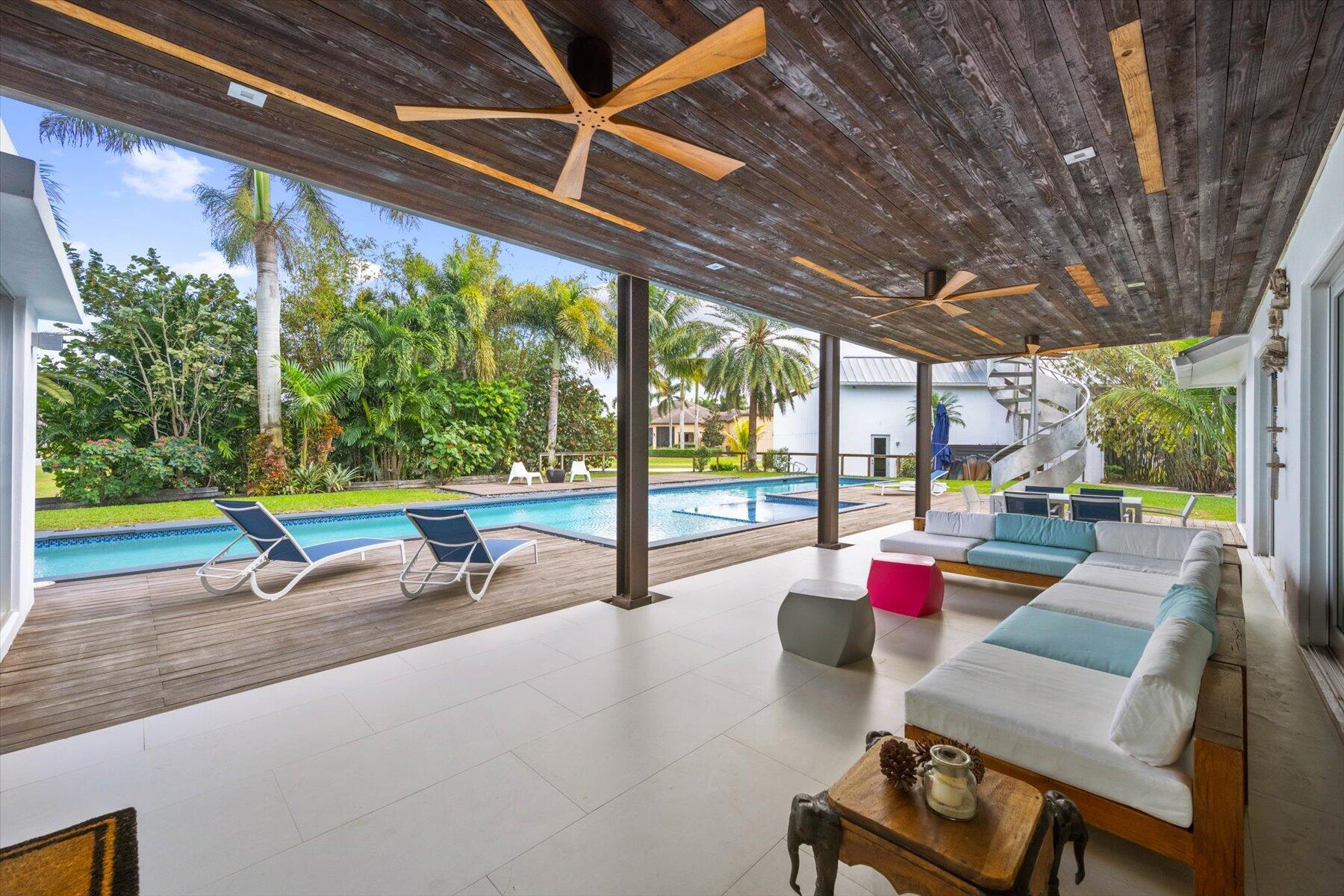 WELLINGTON AERO CLUB OF T - Residential