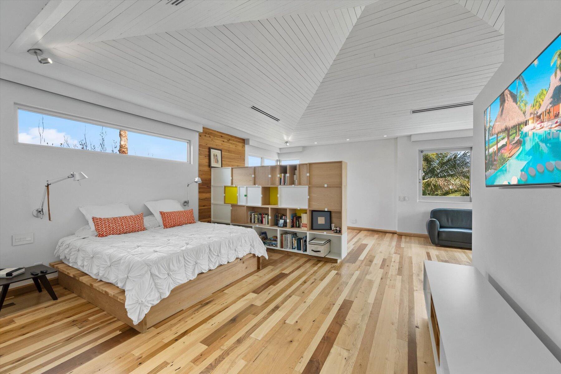 WELLINGTON AERO CLUB OF T - Residential