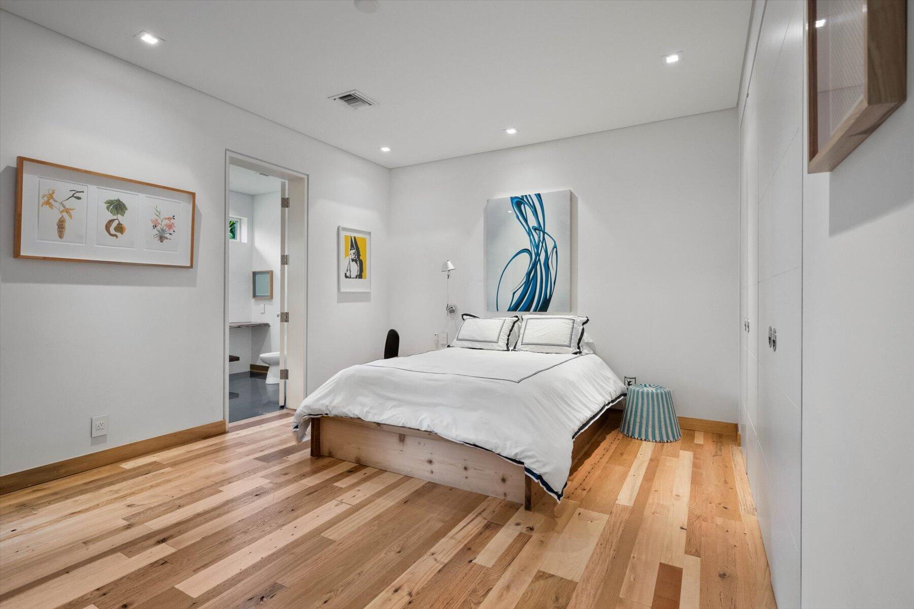 WELLINGTON AERO CLUB OF T - Residential