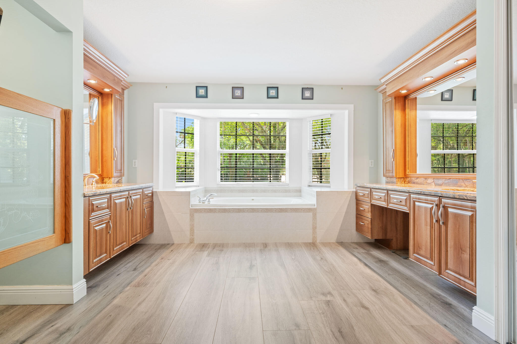 FOX TRAIL - Residential