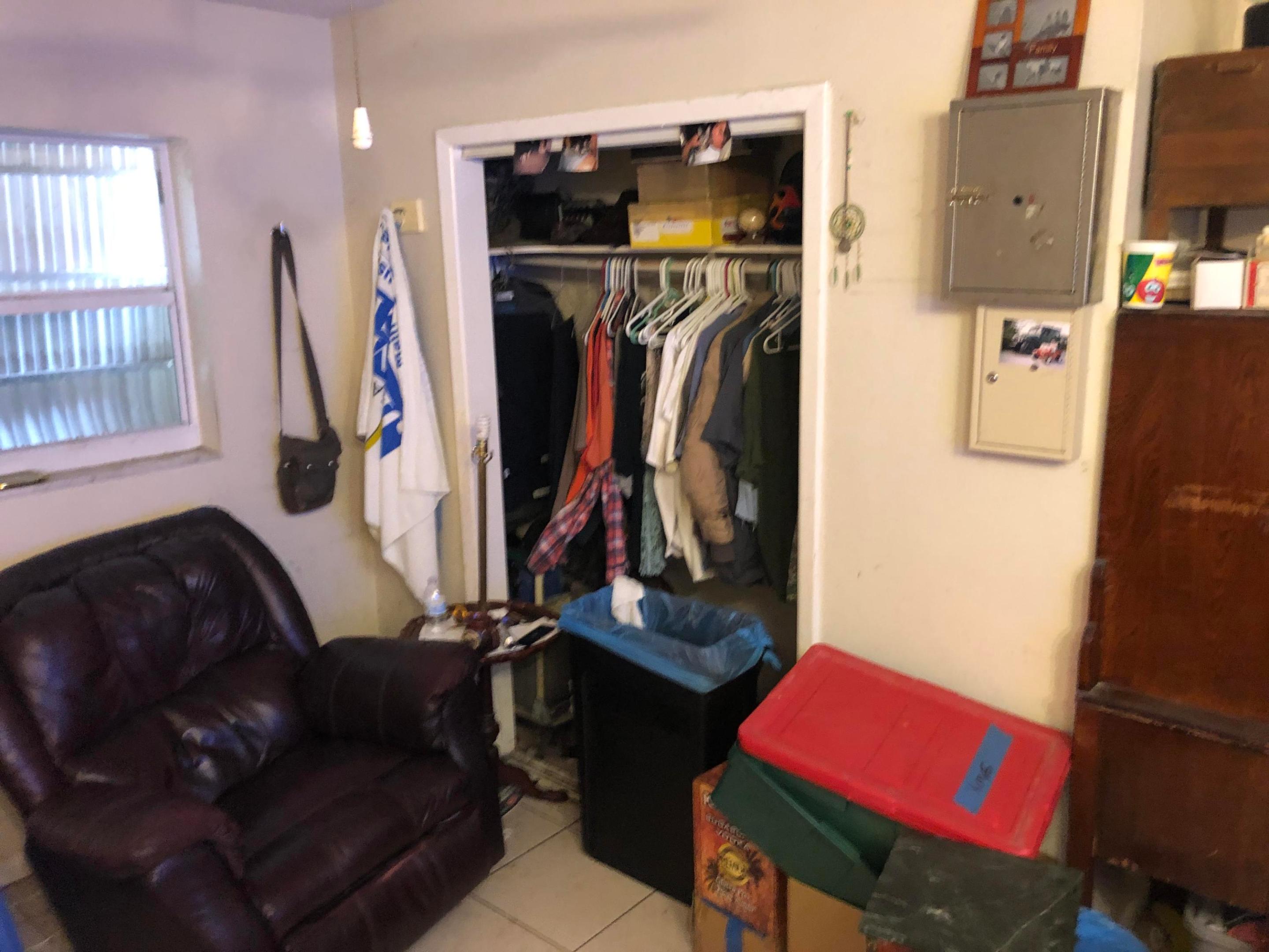 SUNNY BROOK ACRES - Residential Income