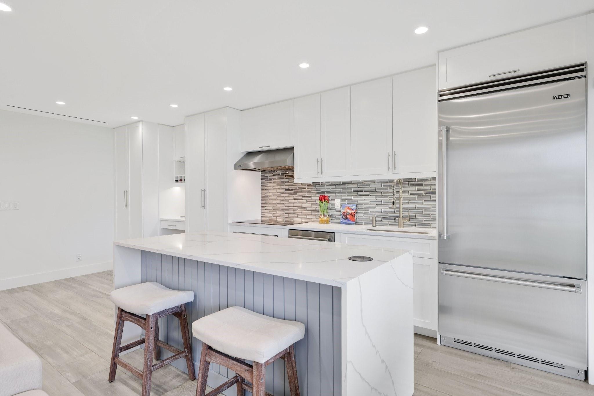 2895 NE 32nd Street 107