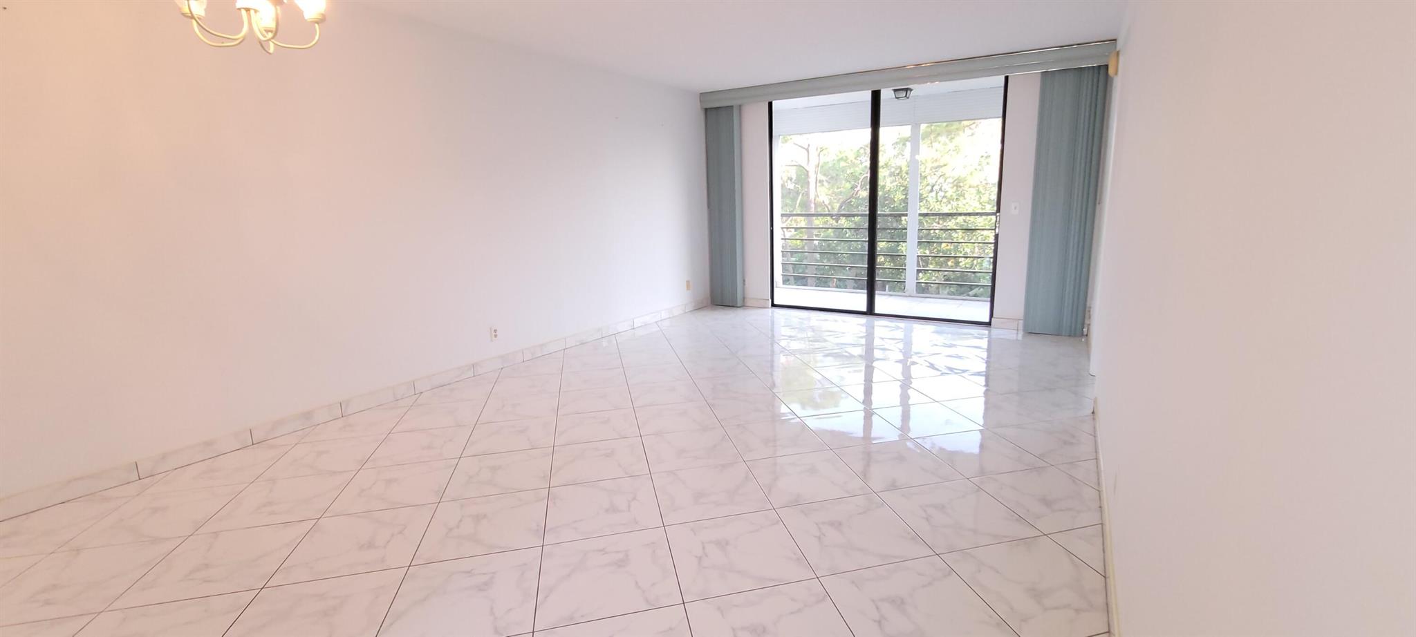 Beautiful Move-In Ready 2/2 Condo with Balcony in a 55+ Community. Fully tiled throughout, overlooking Golf course, Community Amenities to include Pool, Large Center for entertainment and everything else, Bus to City Centers, Monthly Newsletters with activities events and more...Unit comes with a Special Storage Space in the Building,