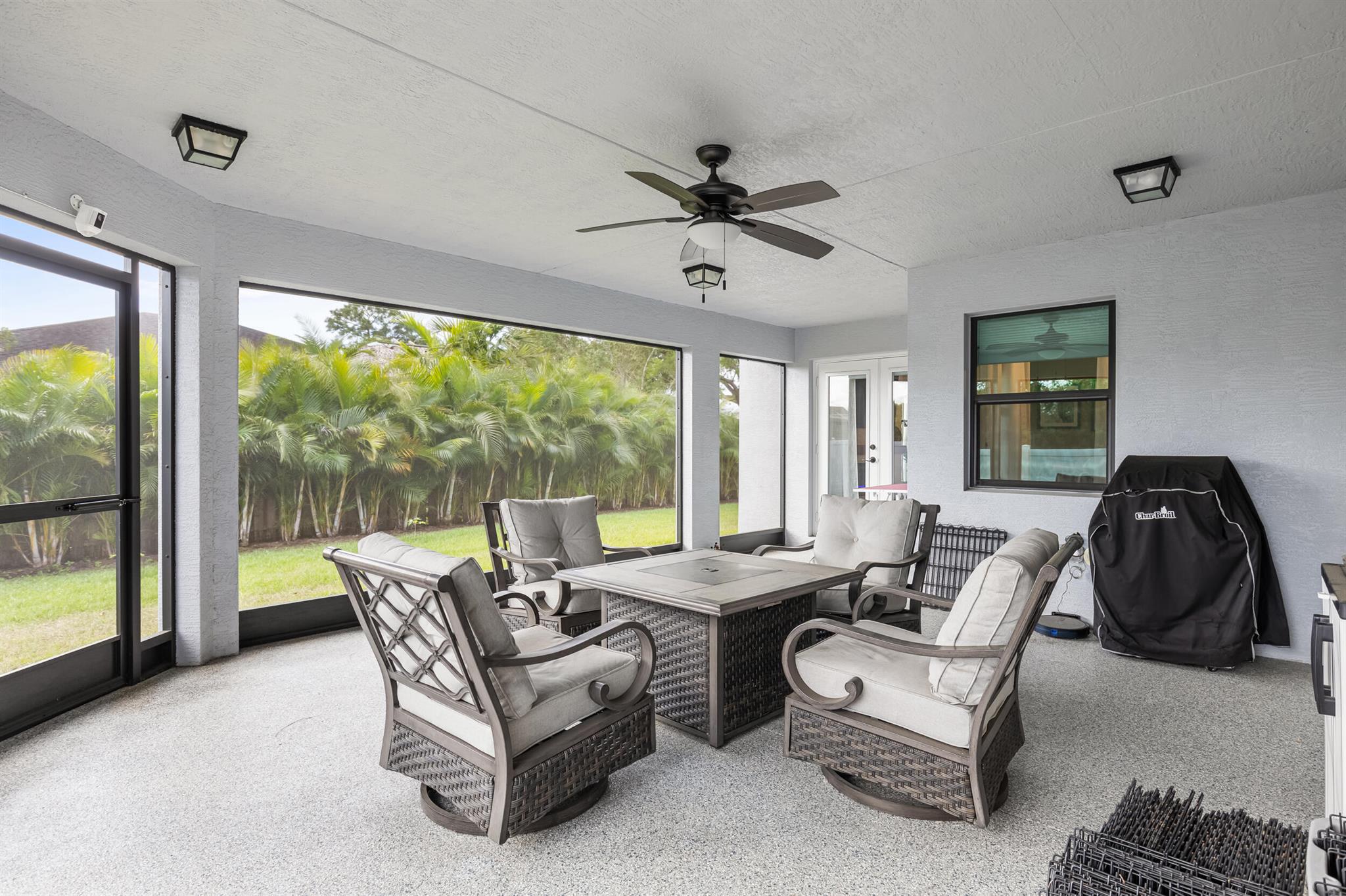 PORT ST LUCIE SECTION 33 - Residential