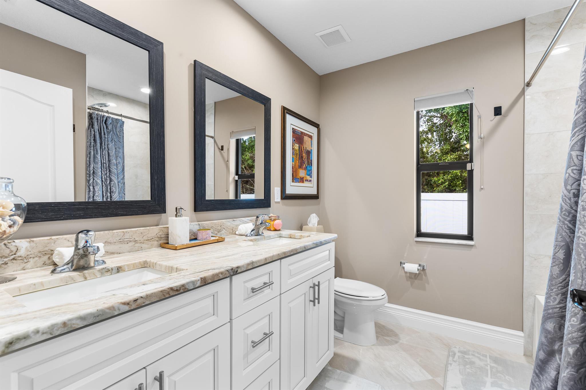 PORT ST LUCIE SECTION 33 - Residential