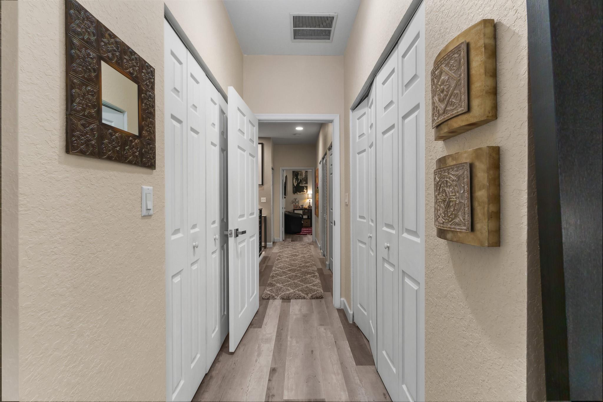 The Oaks - Oakland Forest - Residential