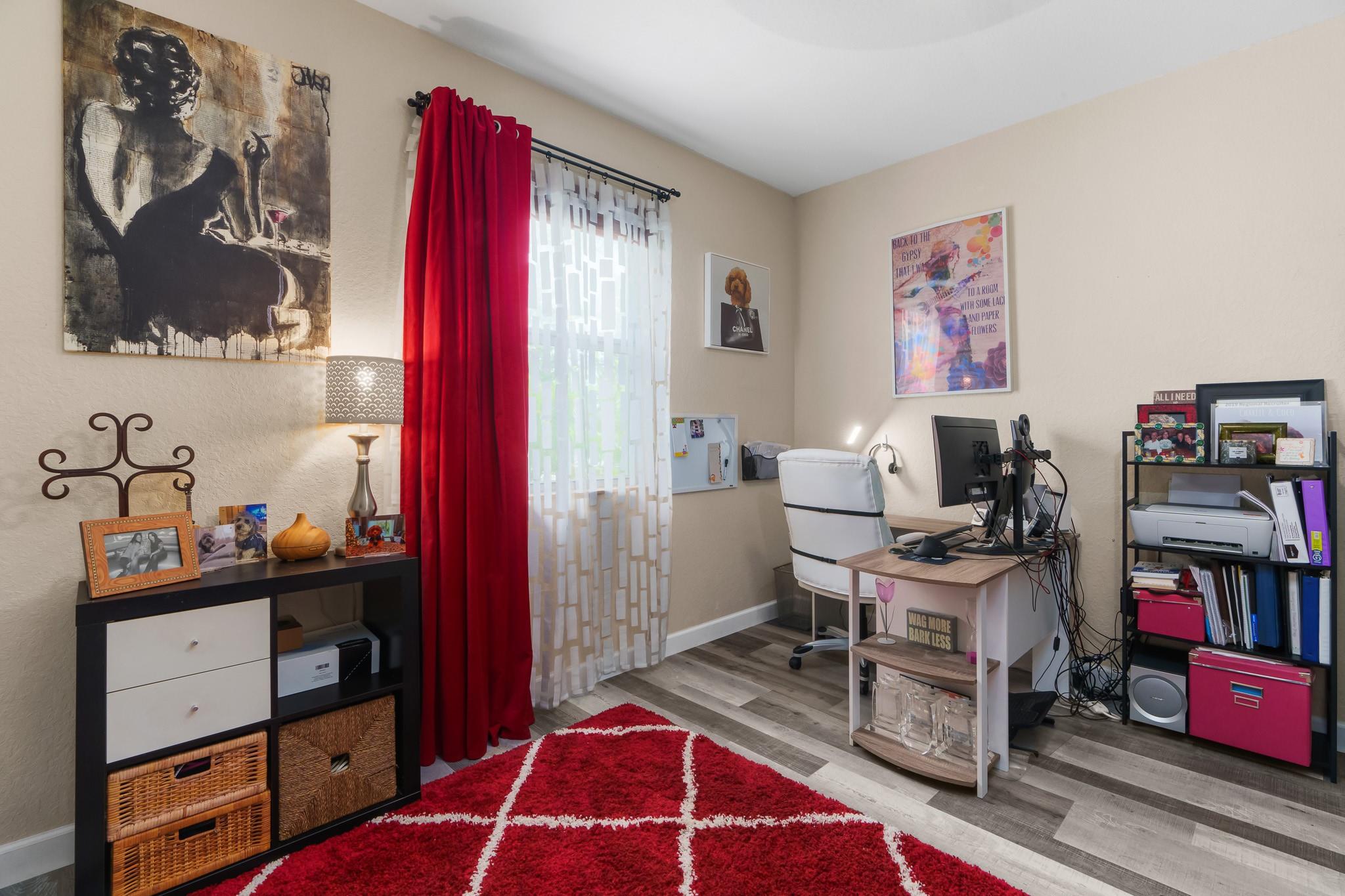 The Oaks - Oakland Forest - Residential