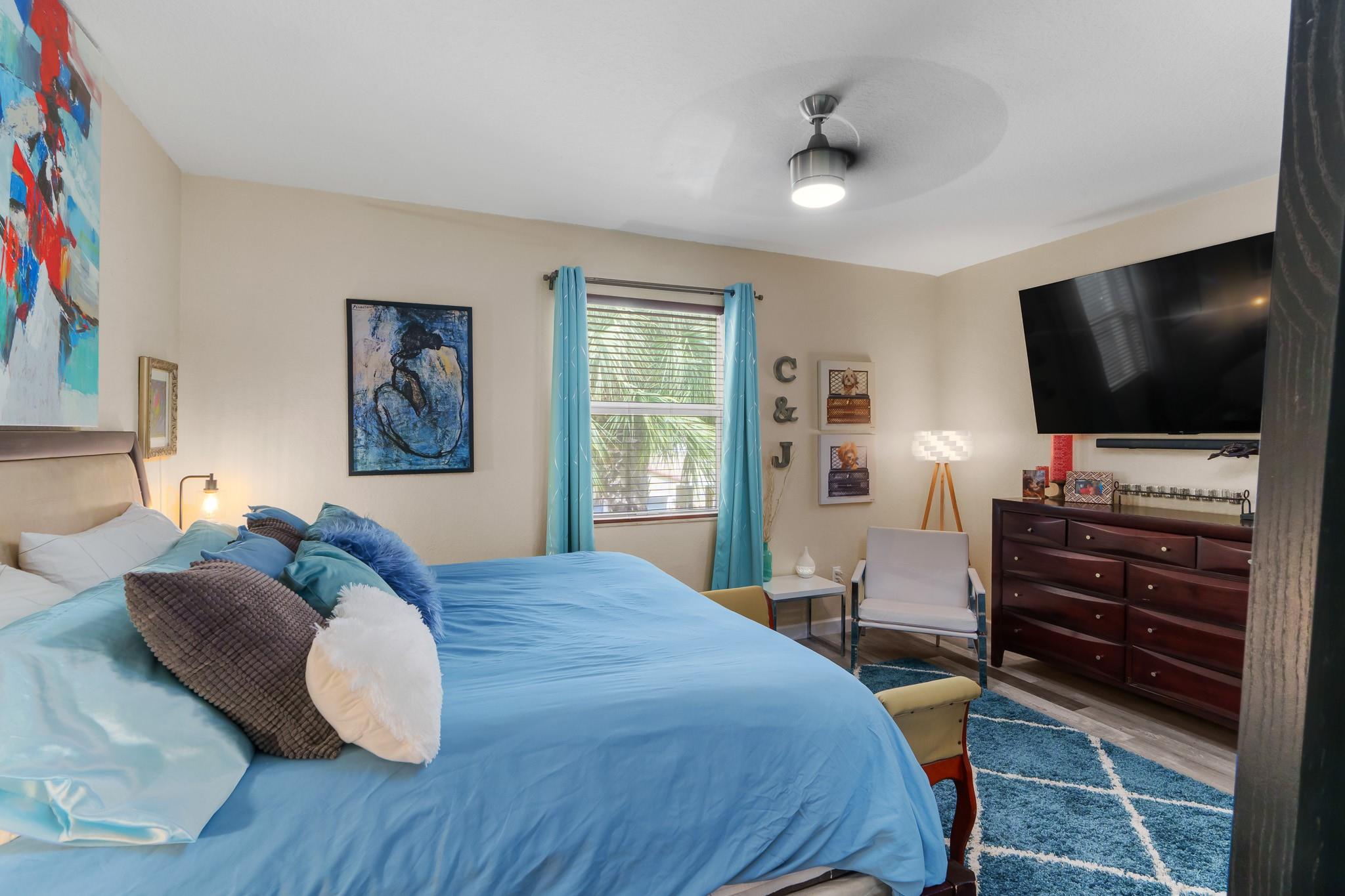 The Oaks - Oakland Forest - Residential