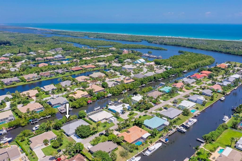 Photo of 8335 SE Palm Street, Hobe Sound, FL 33455 (MLS # R10709048)