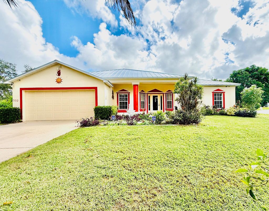 Photo of 332 SW Glenwood Drive, Port Saint Lucie, FL 34984 (MLS # B26033941)