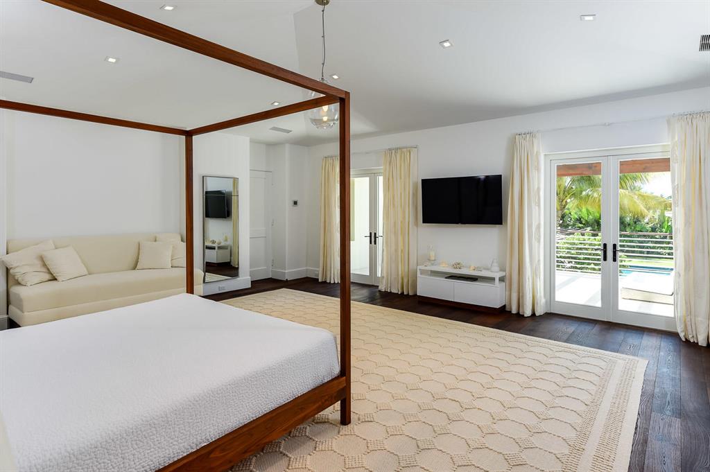 PALM BEACH - Residential