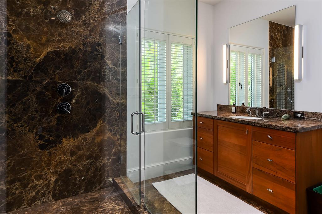 PALM BEACH - Residential