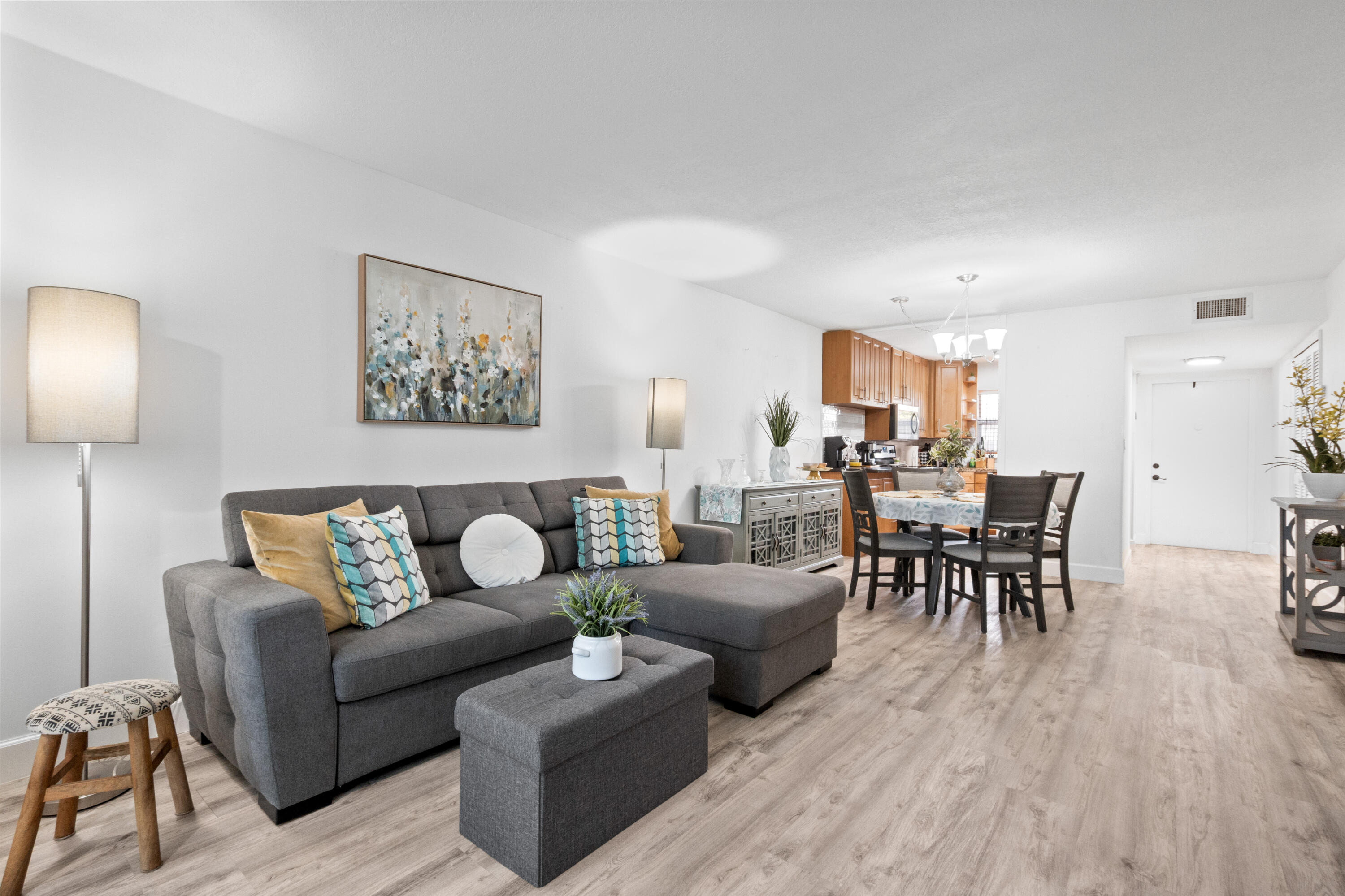 9350 Sunrise Lakes Boulevard 205