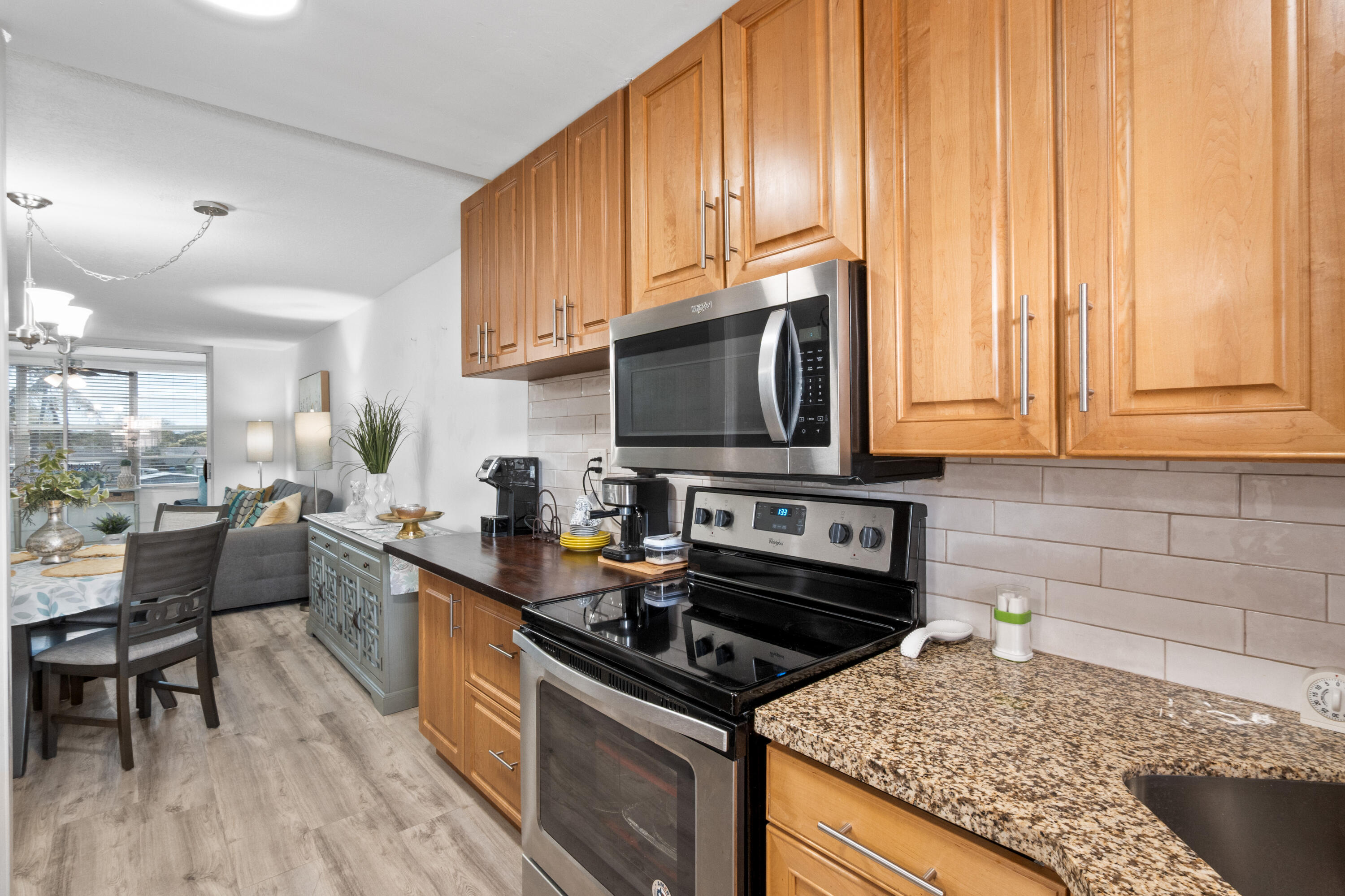 SUNRISE LAKES 98 CONDO - Residential