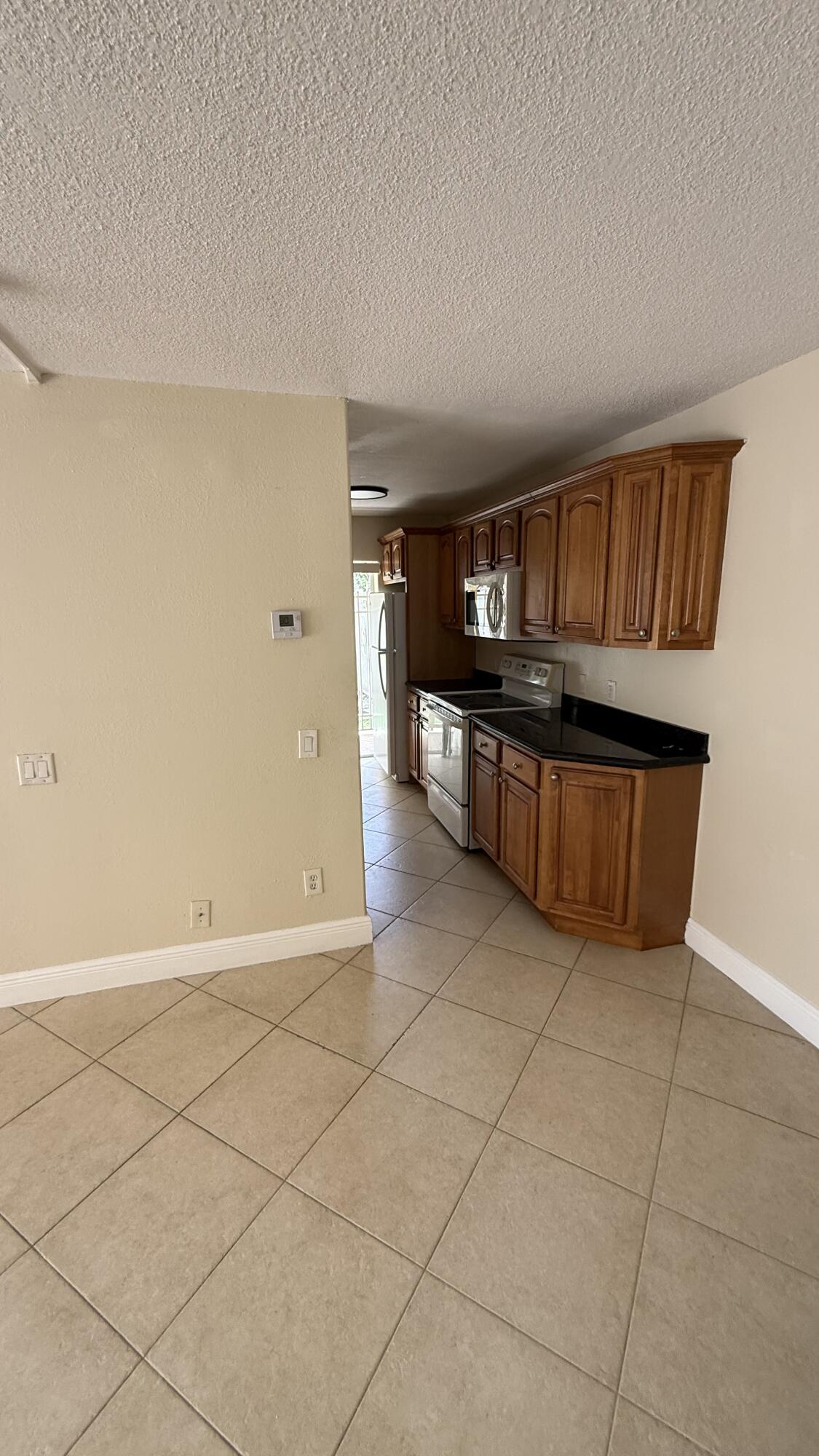 32 NE 22nd Avenue 107