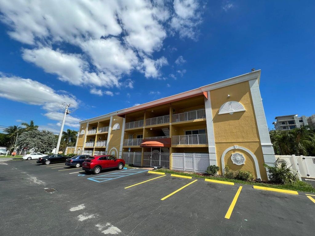 Photo of 32 NE 22nd Avenue #107, Pompano Beach, FL 33062 (MLS # B26024930)