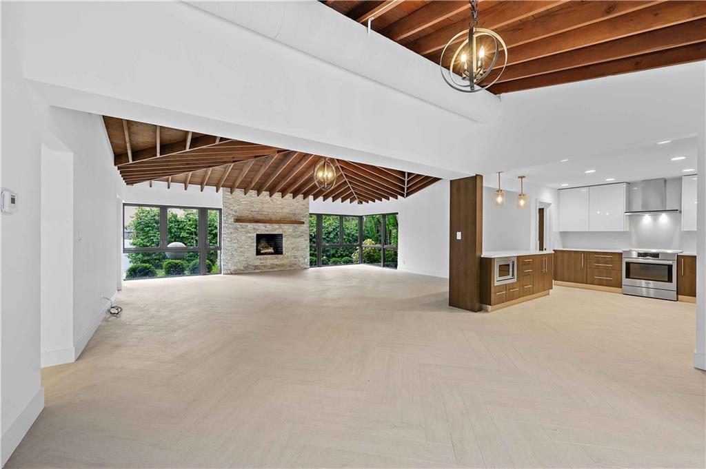 Coral Ridge North 28-37 B - Residential Lease