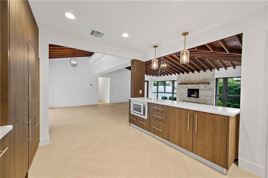 Coral Ridge North 28-37 B - Residential Lease