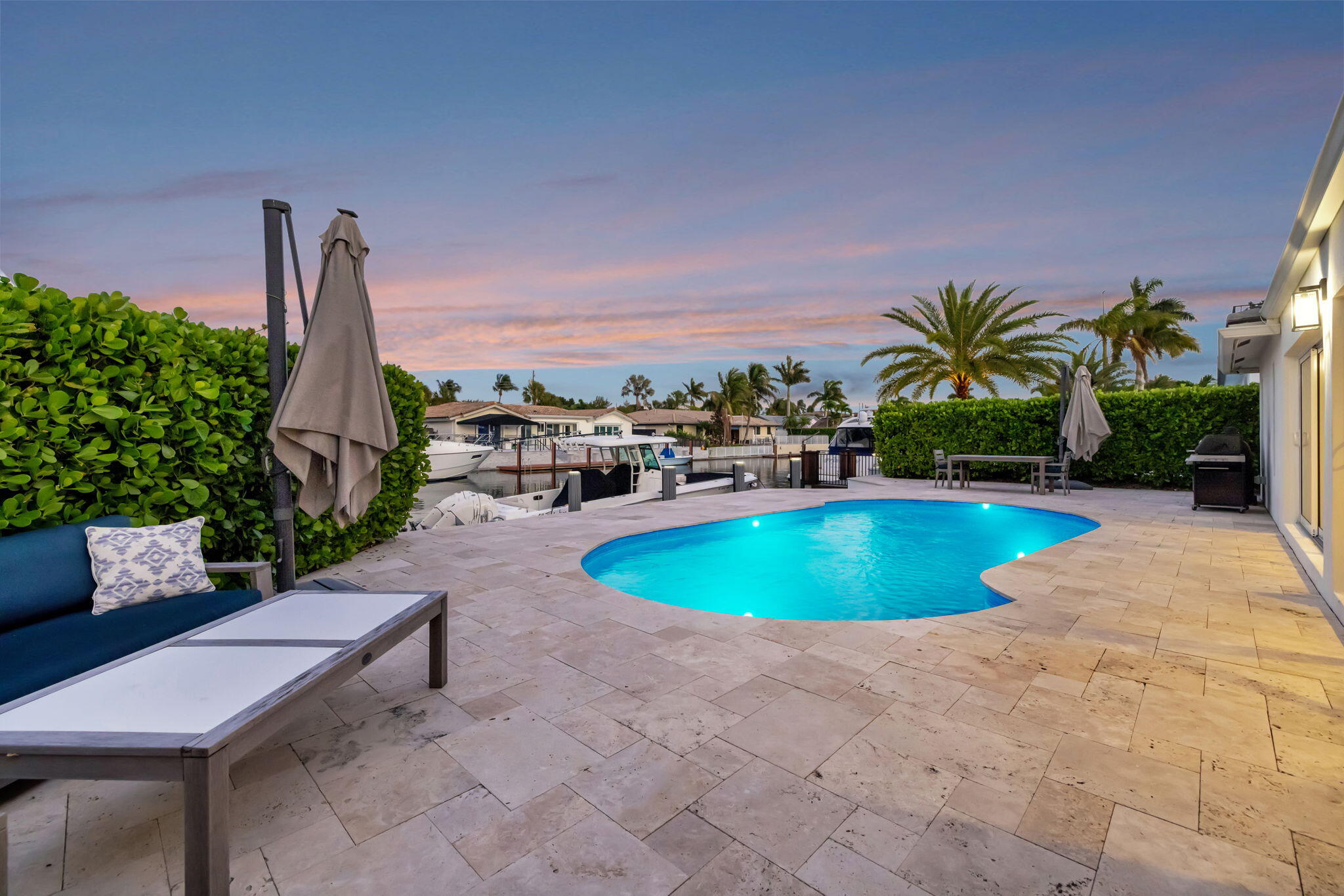 VENETIAN ISLES - Residential