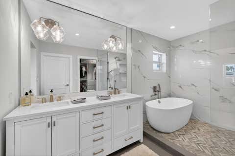 Tiny photo for 4460 NE 26th Avenue, Lighthouse Point, FL 33064 (MLS # B26017622)