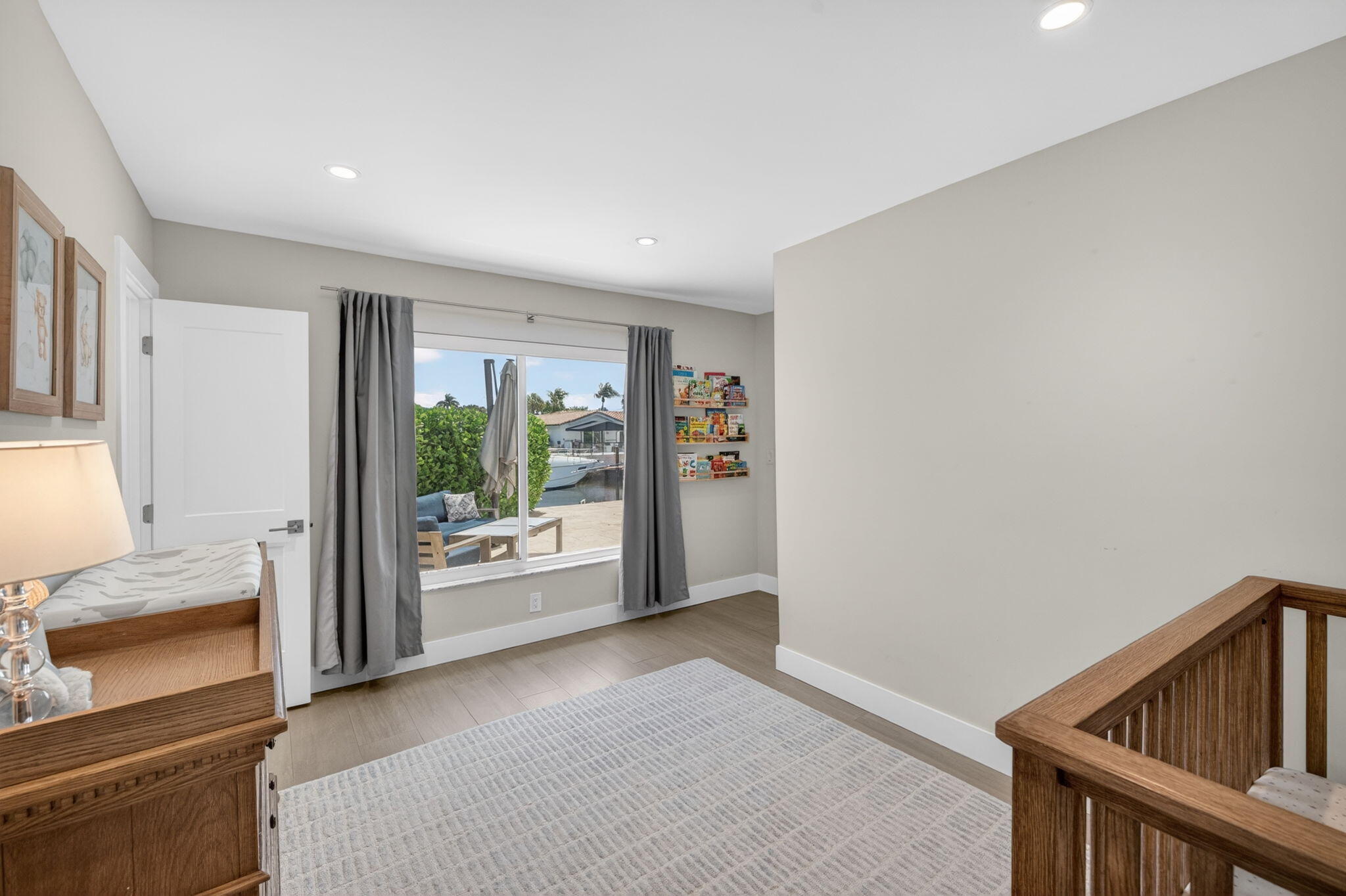 VENETIAN ISLES - Residential