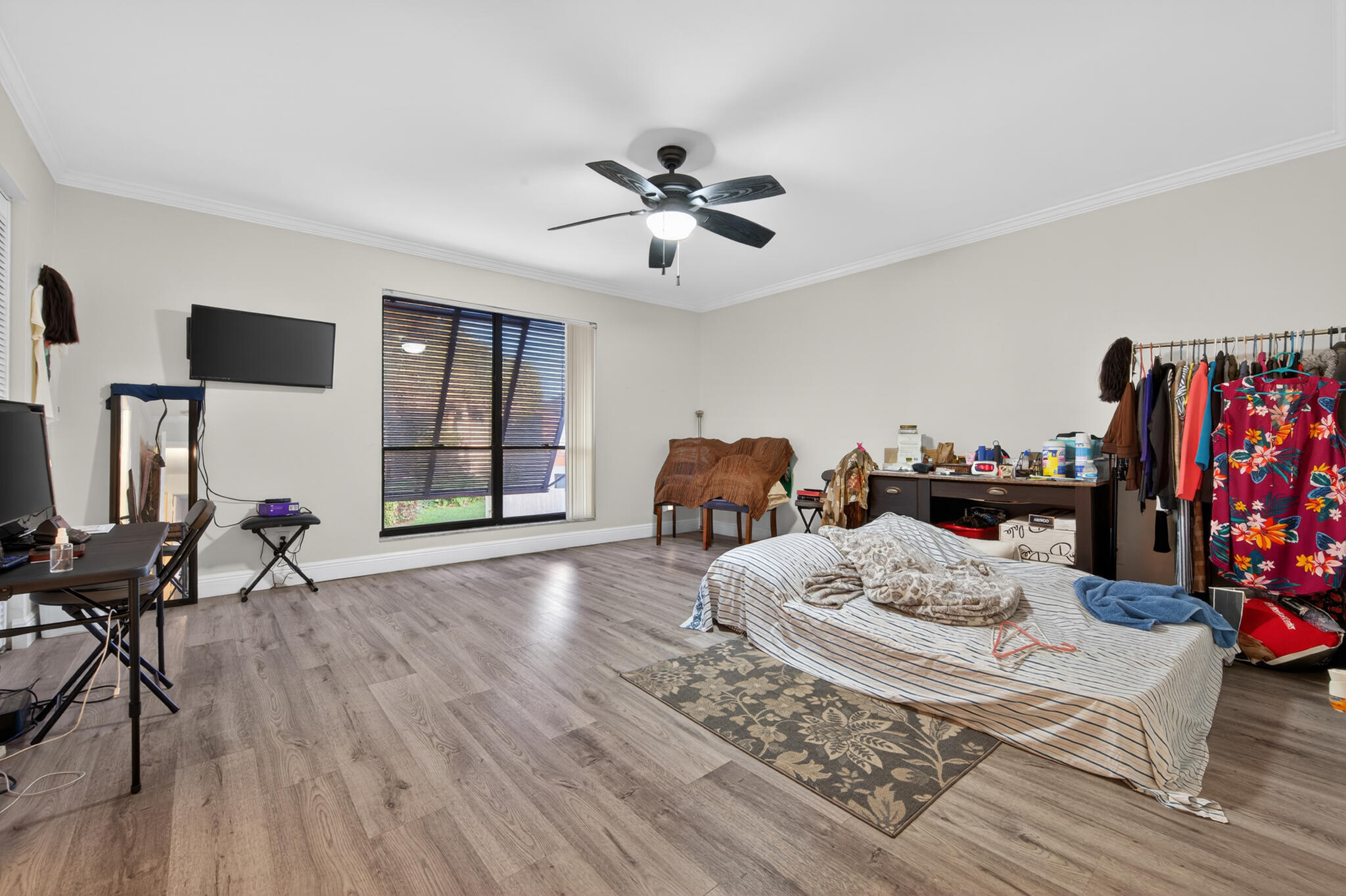 SANDTREE - Residential