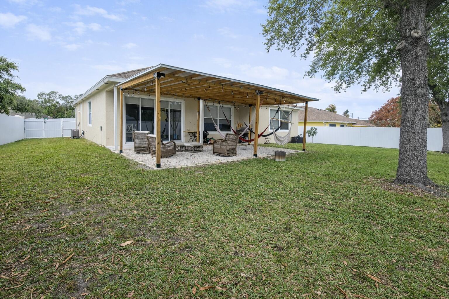 PORT ST LUCIE SECTION 40 - Residential