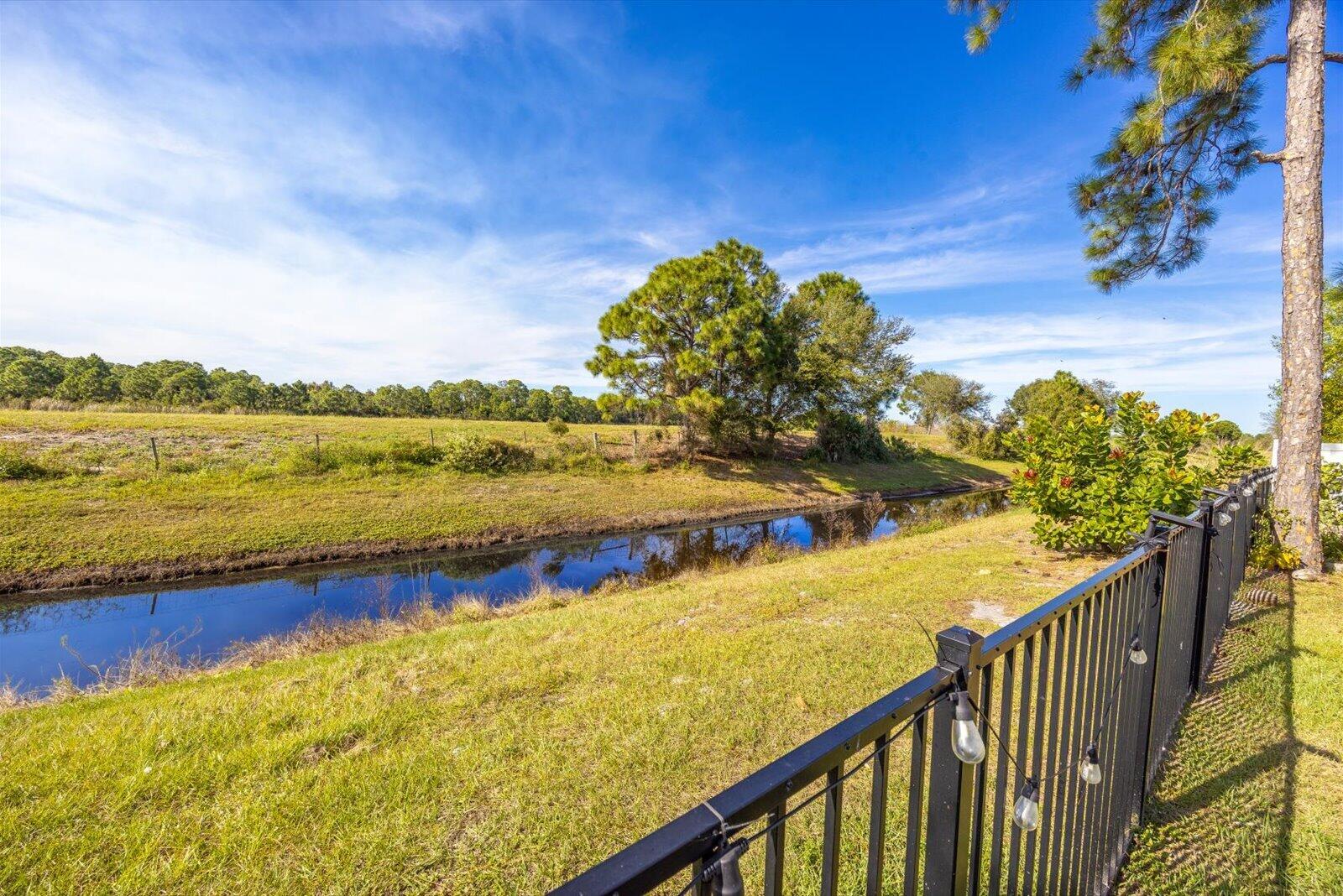 PORT ST LUCIE SECTION 7 - Residential