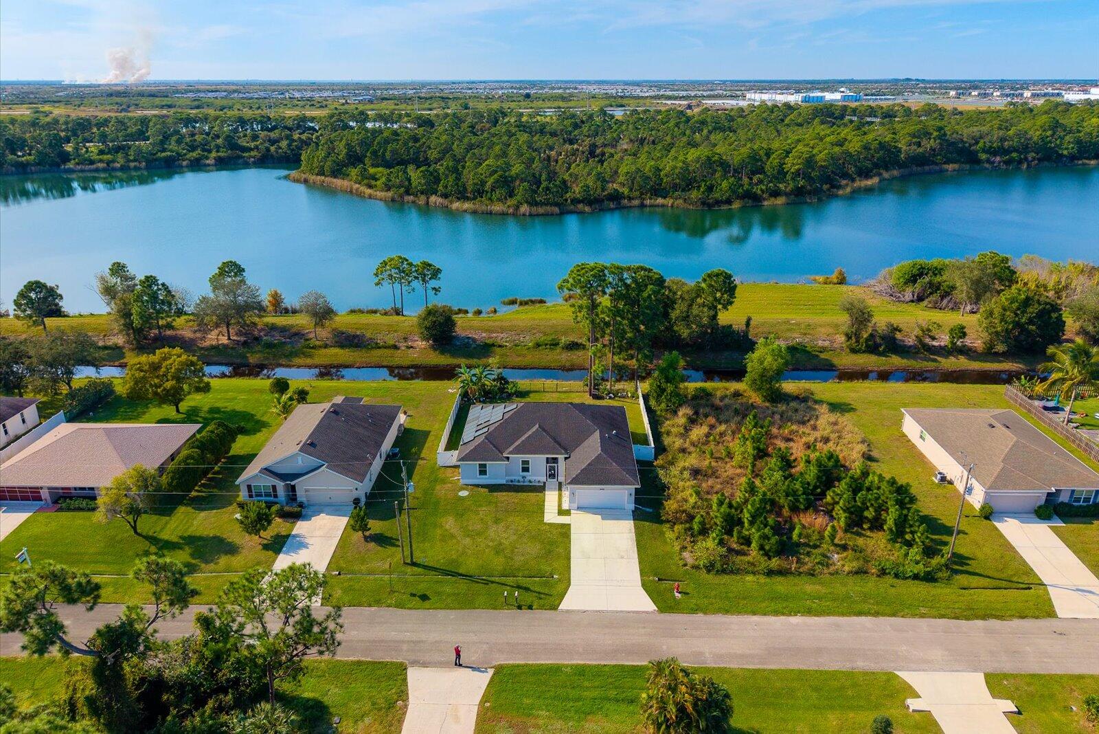 PORT ST LUCIE SECTION 7 - Residential