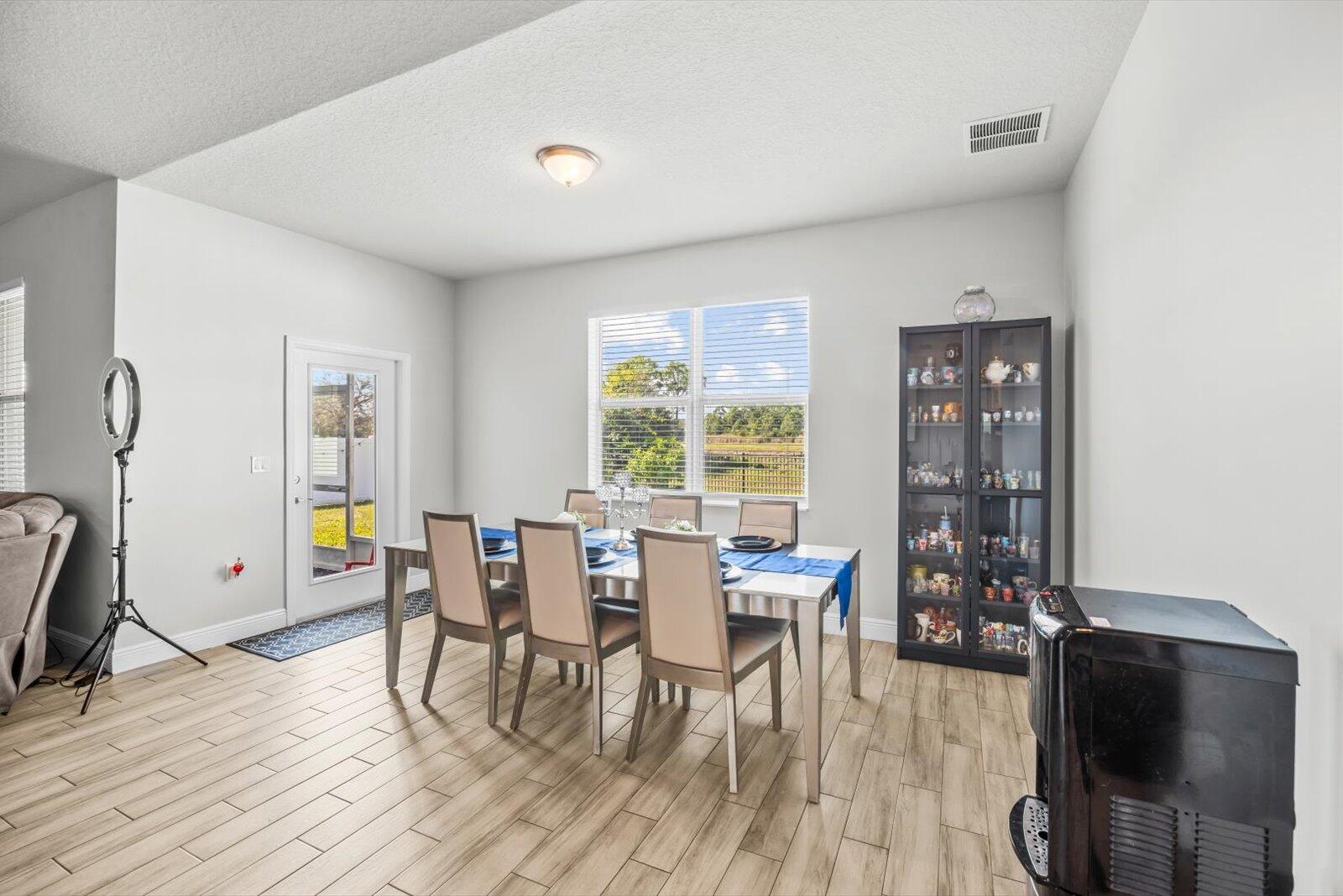 PORT ST LUCIE SECTION 7 - Residential