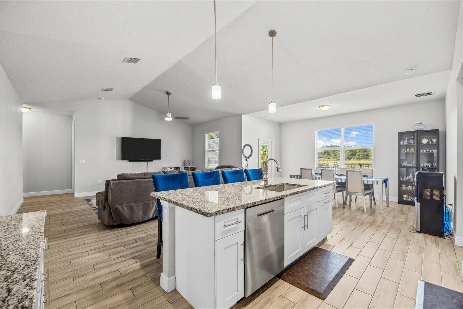 PORT ST LUCIE SECTION 7 - Residential