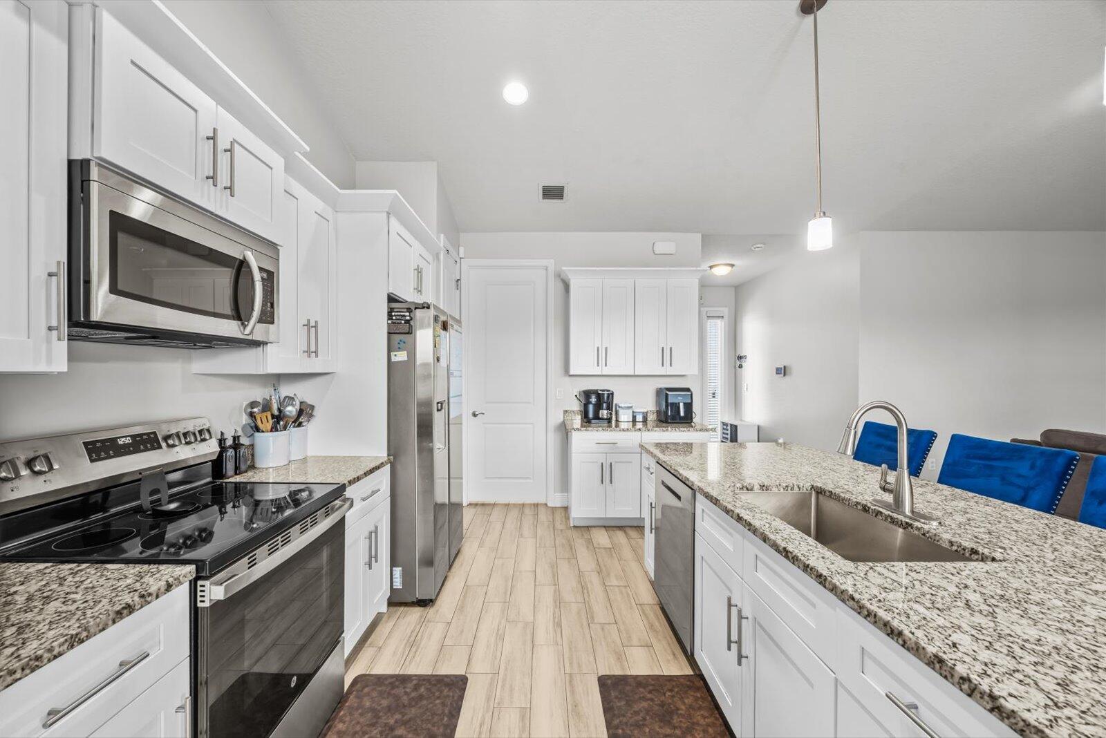 PORT ST LUCIE SECTION 7 - Residential