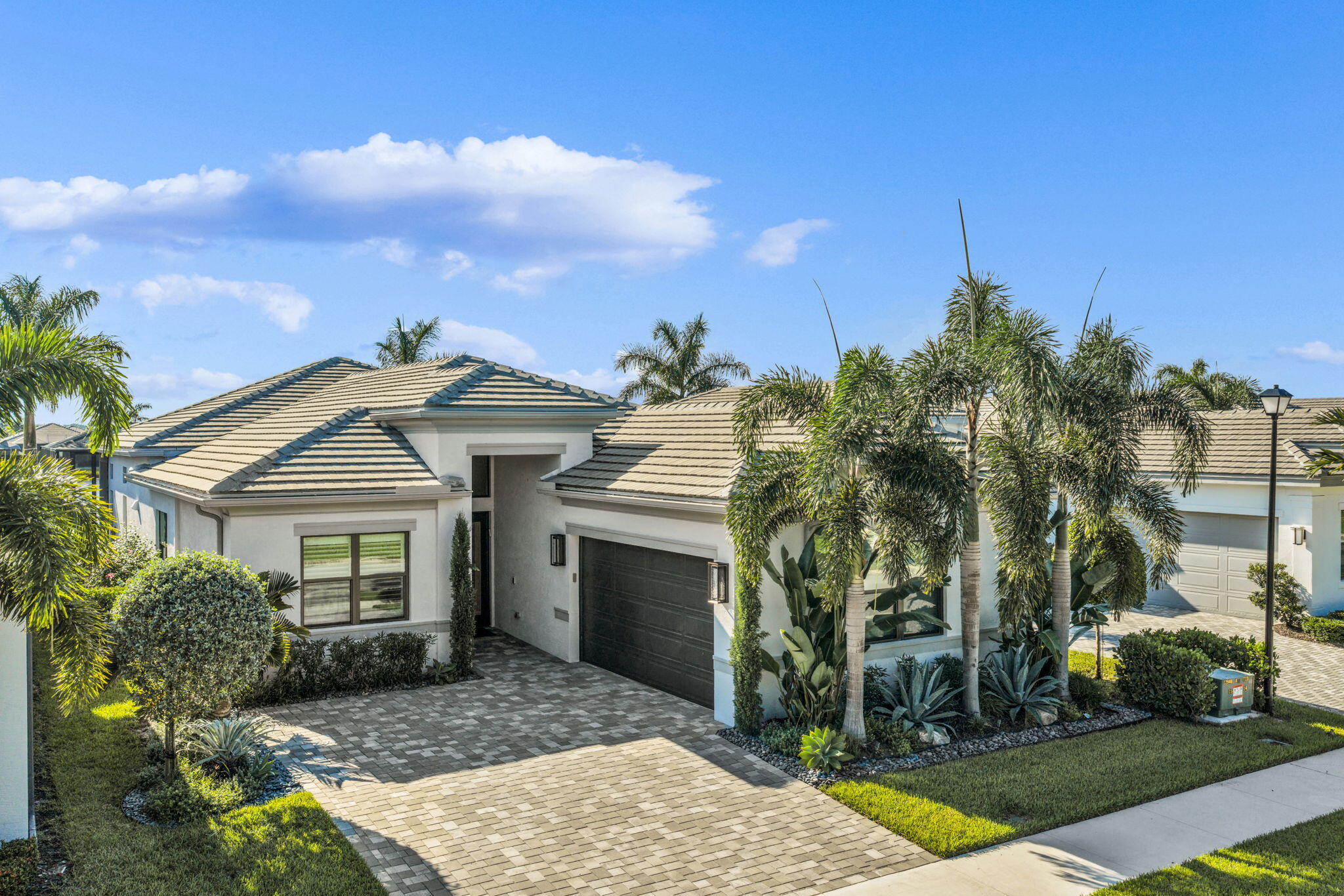 9266 MOUNTAIN PINE Grove