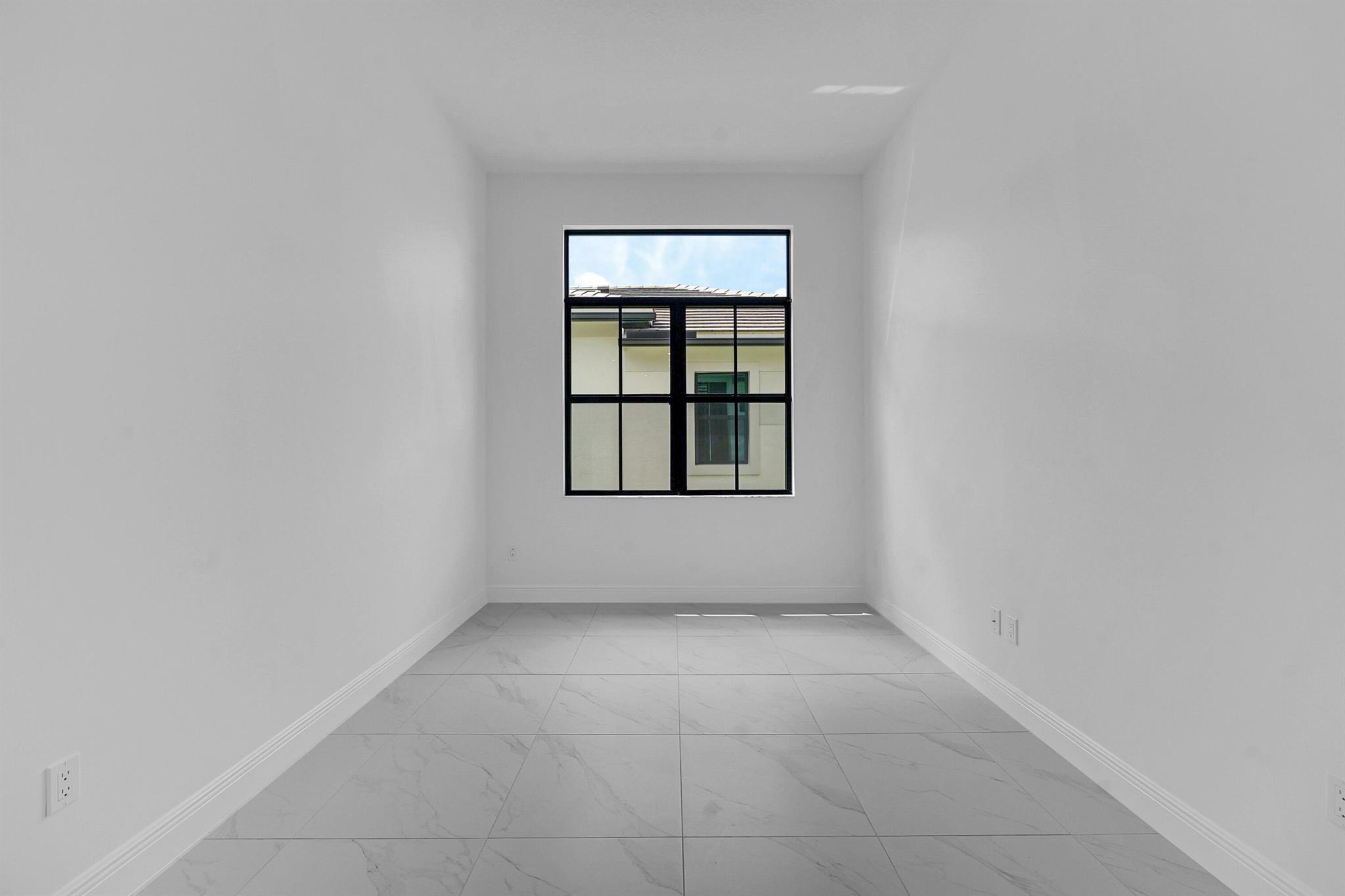 AVENIR POD 20 - Residential Lease