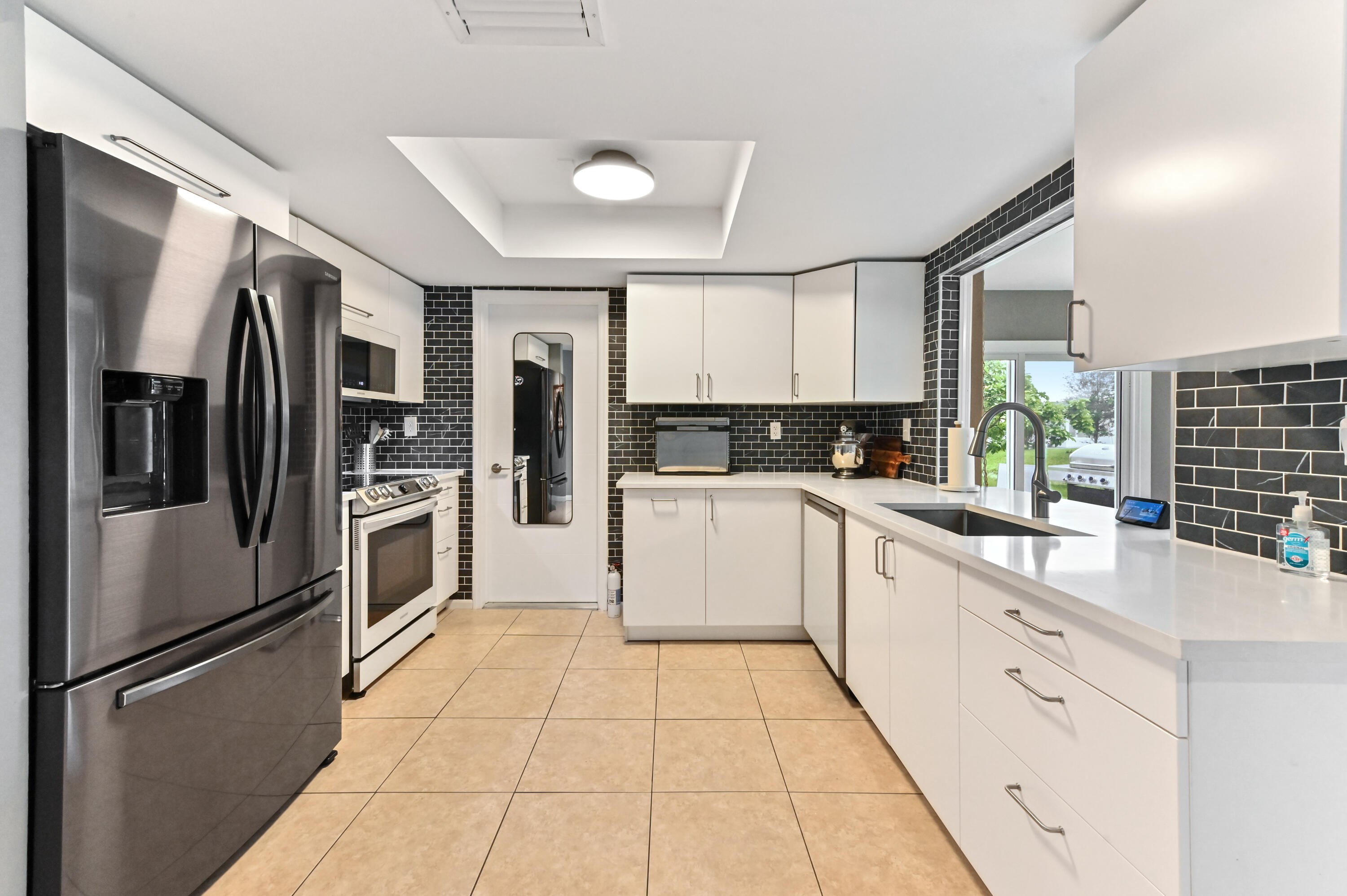 PARADISE GARDENS - Residential