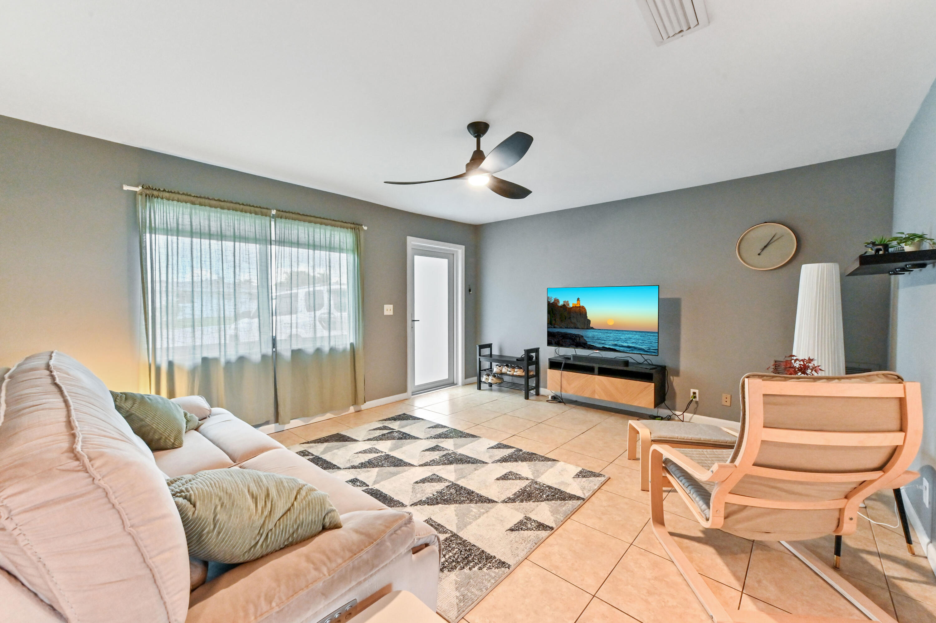 PARADISE GARDENS - Residential