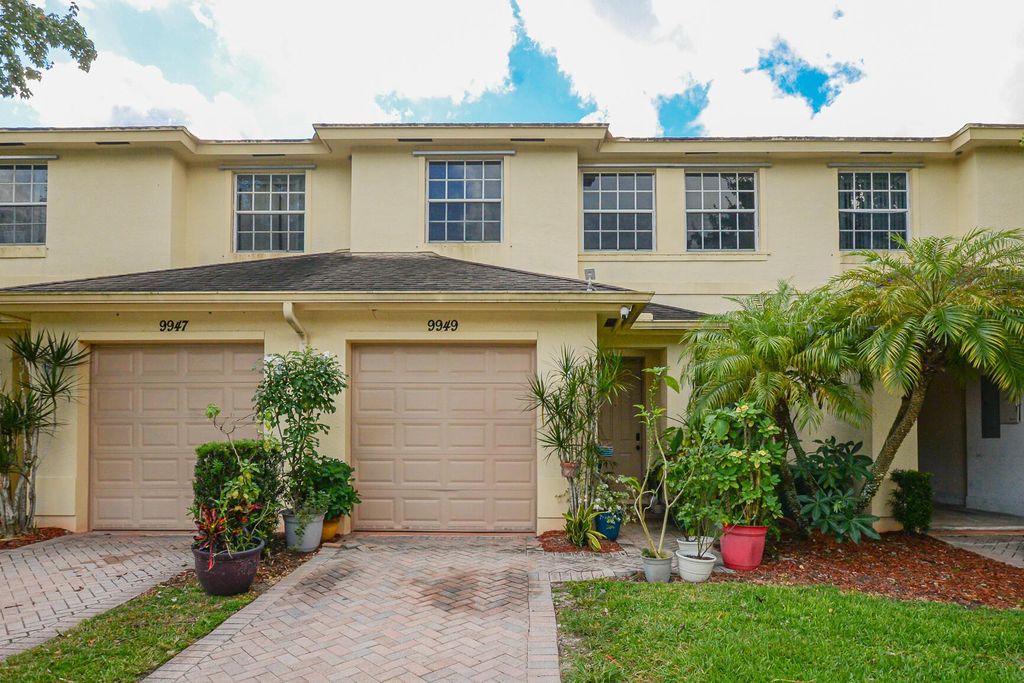 Photo of 9949 E Villa Circle, Vero Beach, FL 32966 (MLS # R11133667)